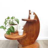 Half moon plant holder