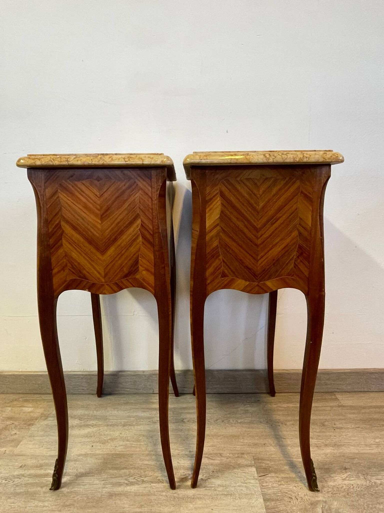 Pair of Louis XV style bedside tables in rosewood marquetry