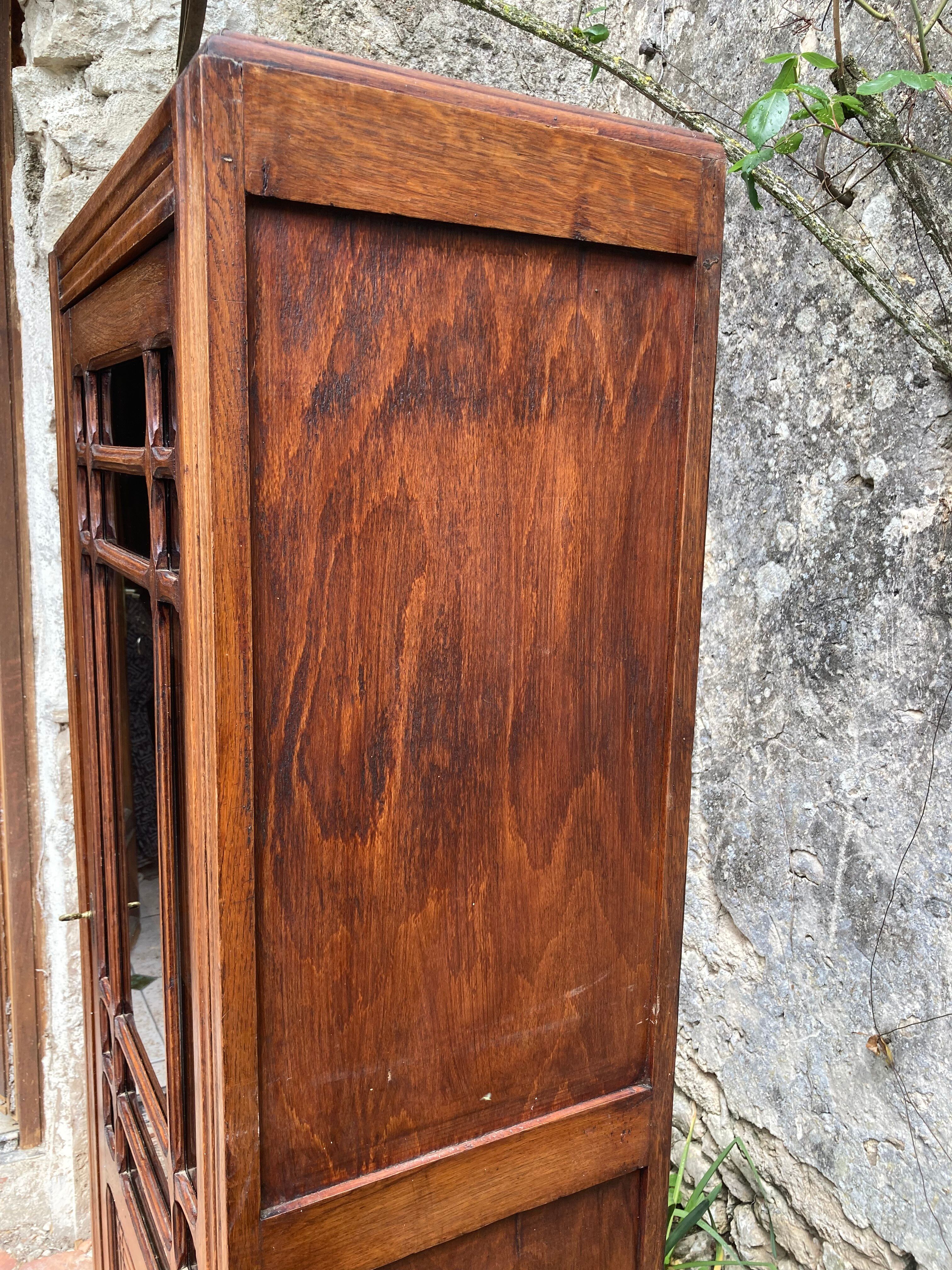 Armoire vitrée style art déco