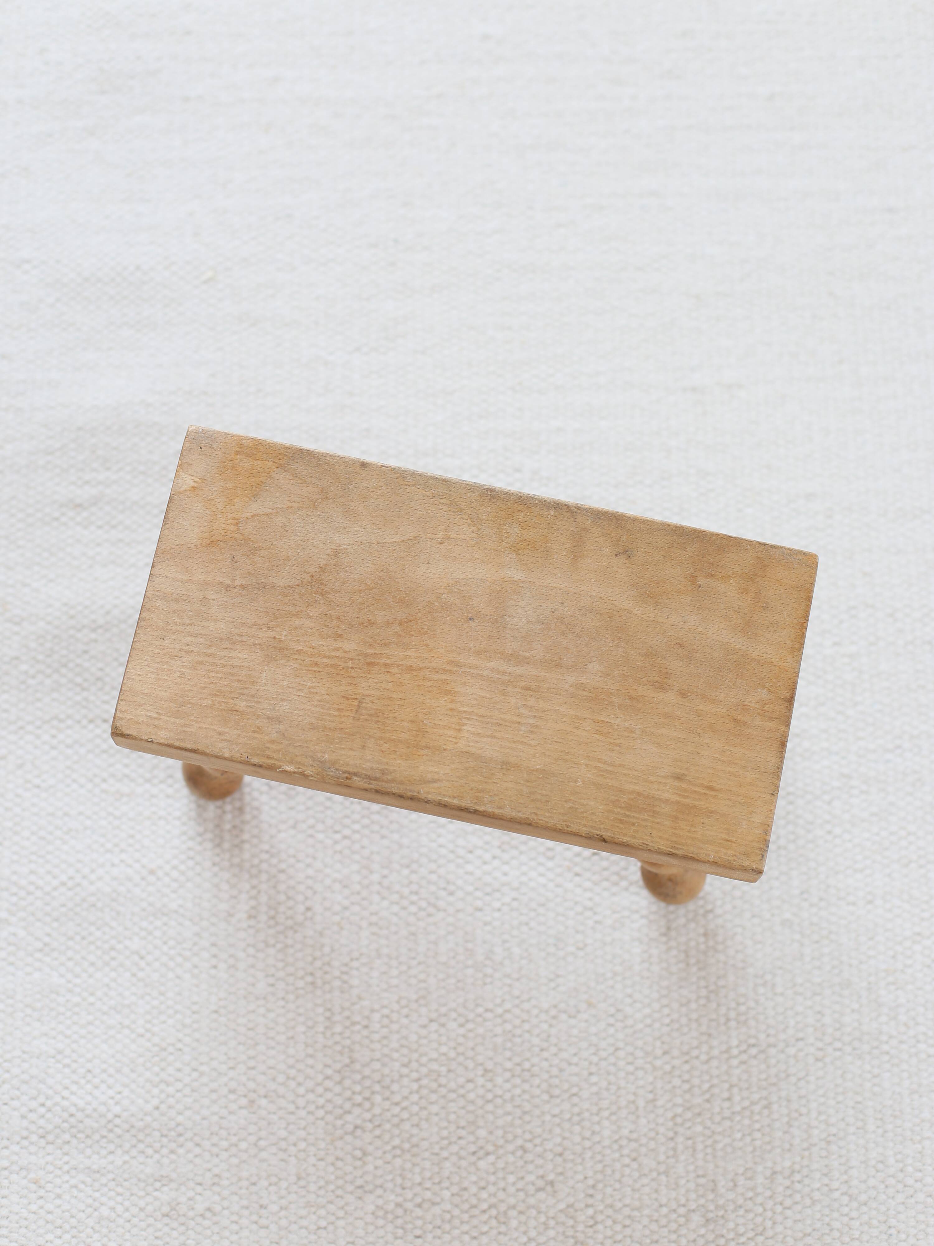 Rectangular stool