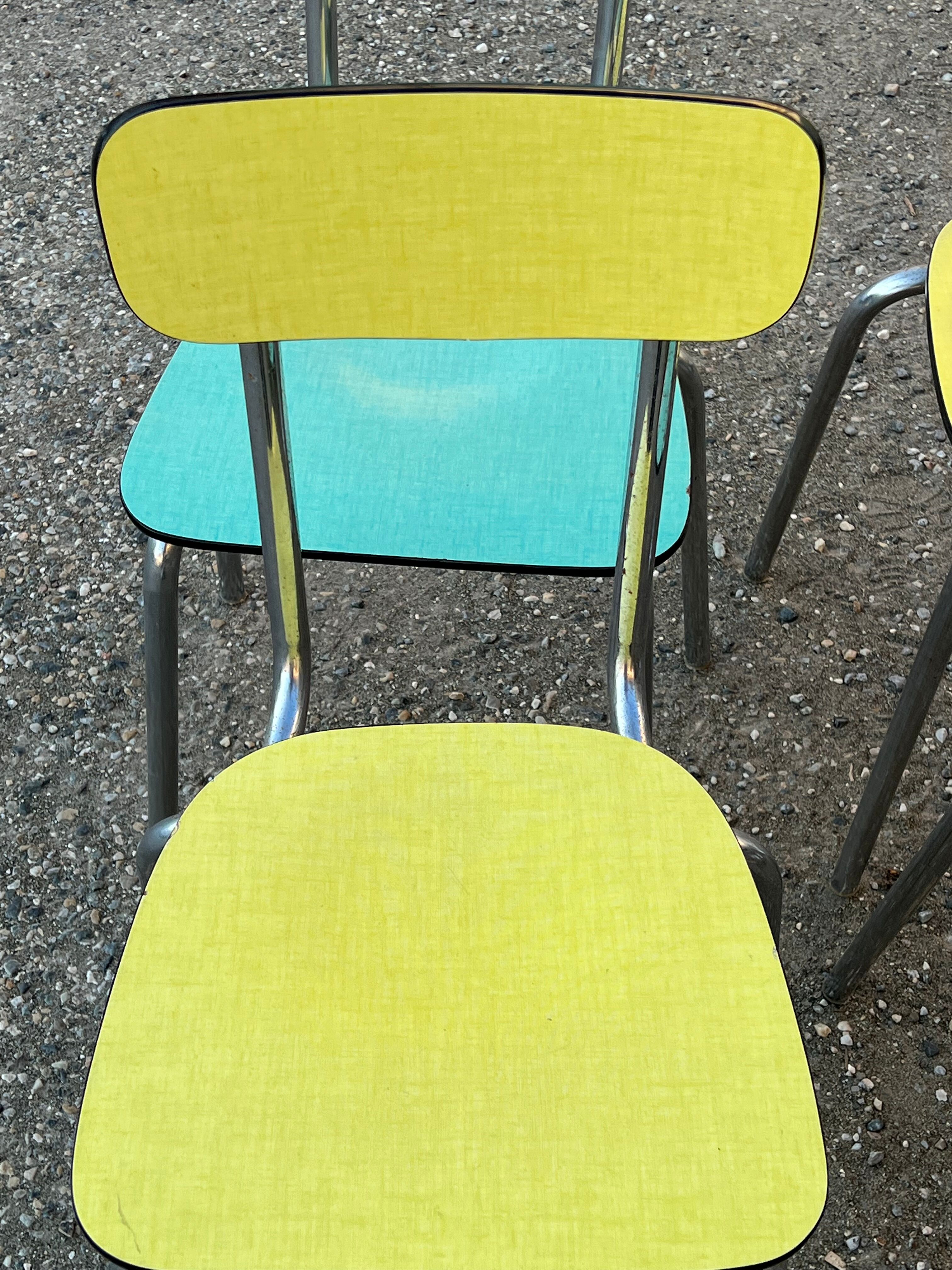 Formica table with extensions and 4 chairs 1950
