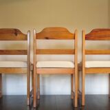 Chaises brutalistes en pin x 3