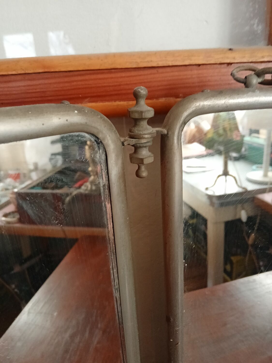 King size triptych barber mirror