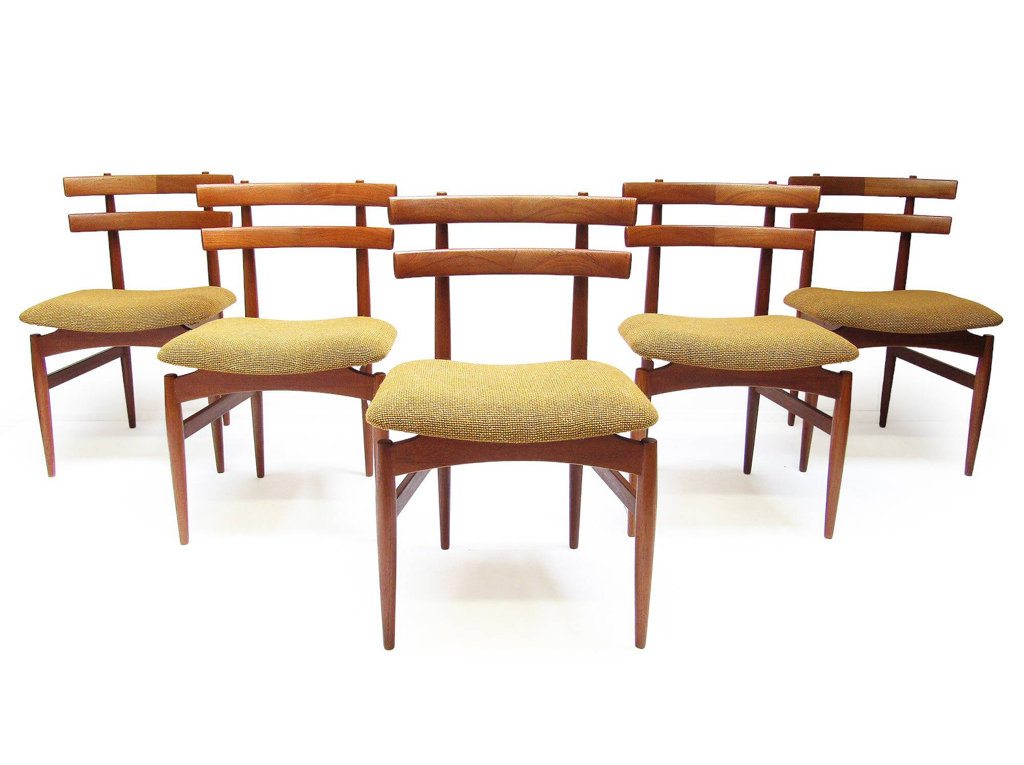 Five 1960s Danish Model 30 Dining Chairs by Poul Hundevad
