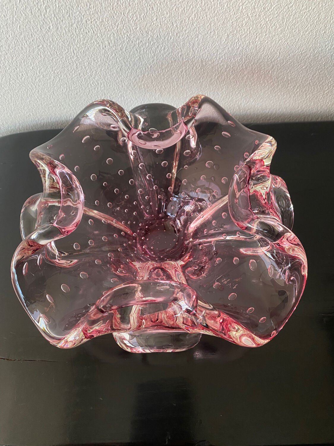 Vintage pink empty pocket ashtray in Murano by Barovier and Toso