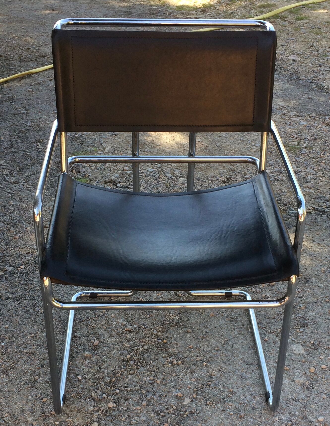 Pair of armchairs by Guido Faleschini