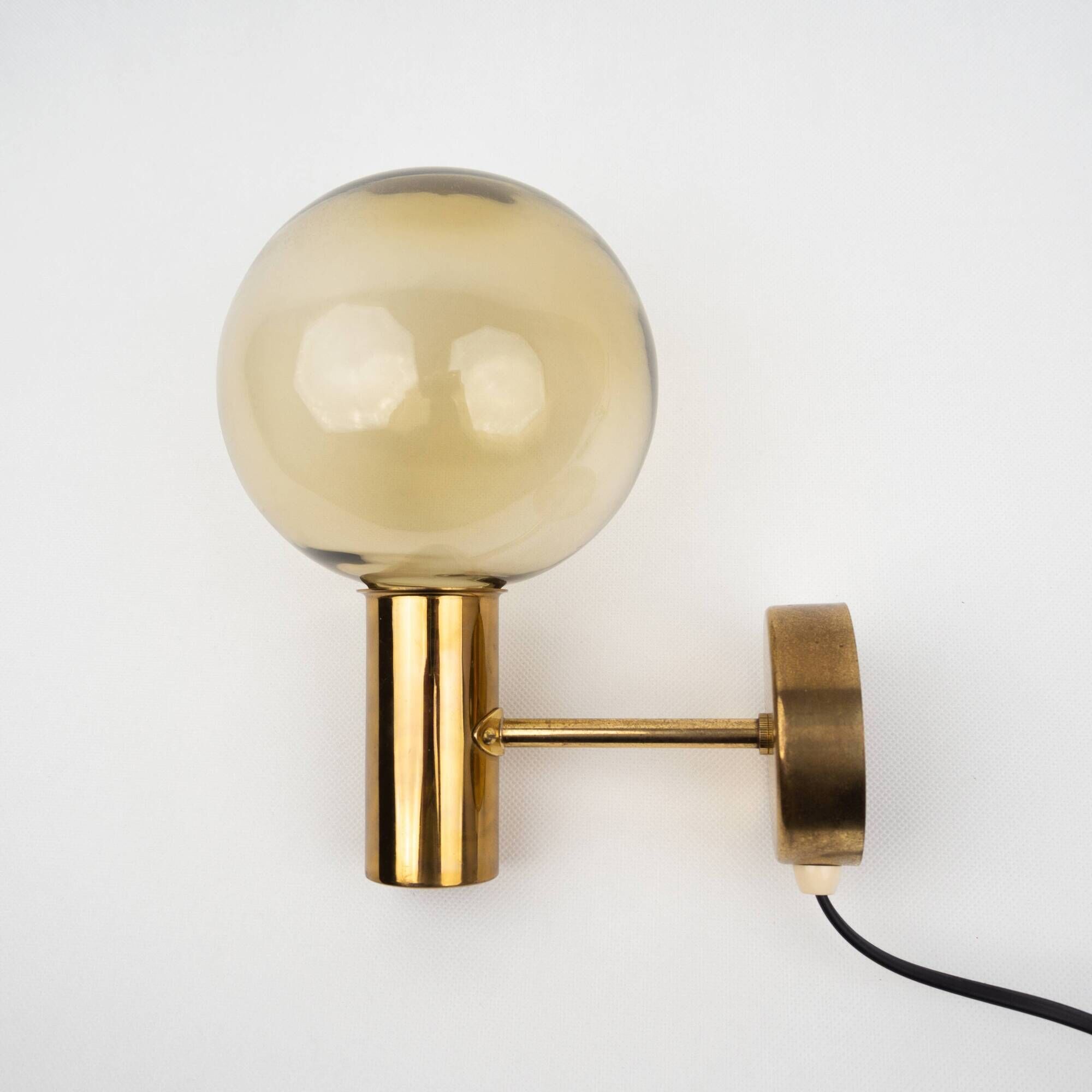 Swedish vintage wall lamp v149 by Hans-Agne Jakobsson, 1950s