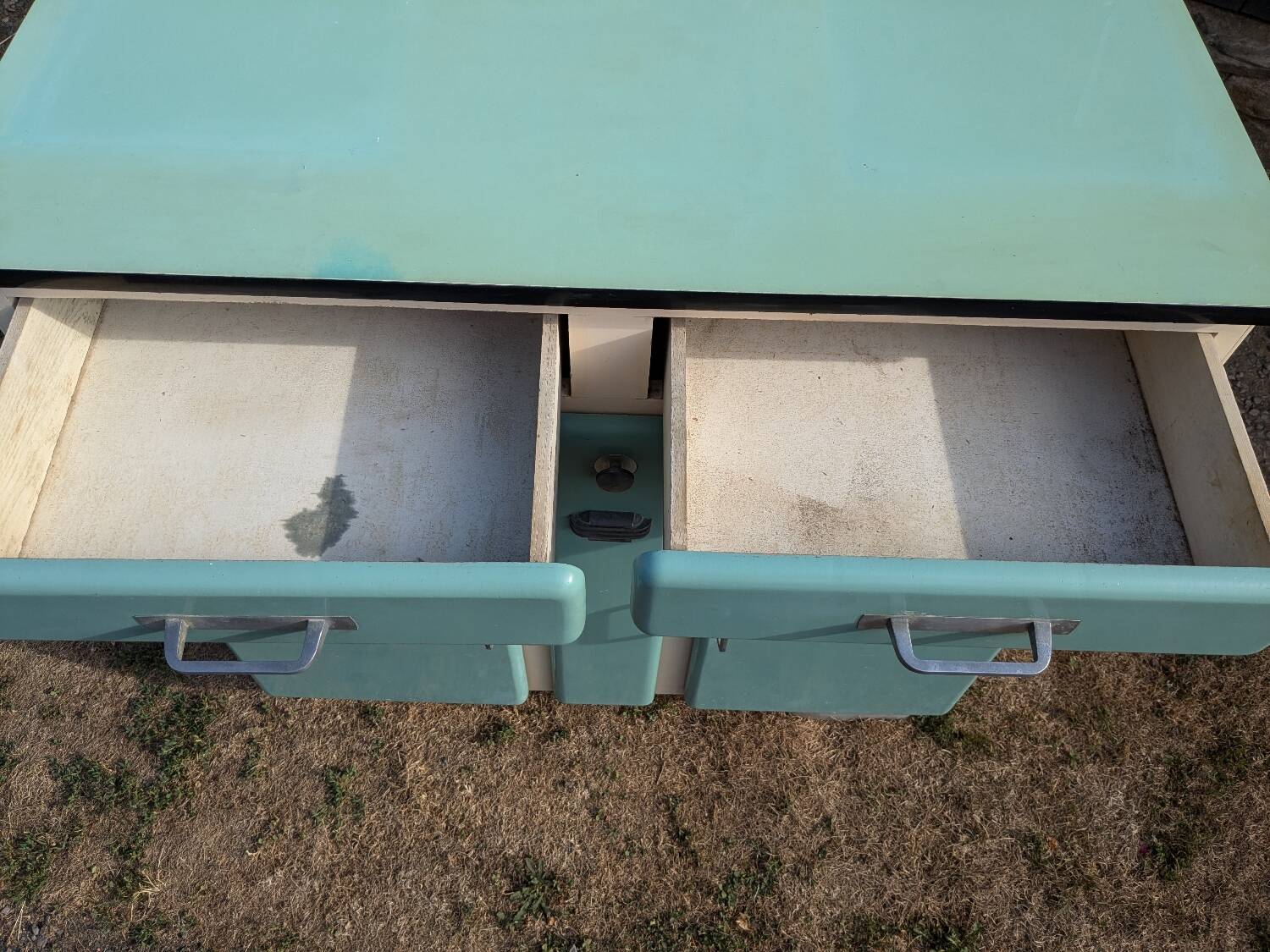 Mado cyan blue buffet