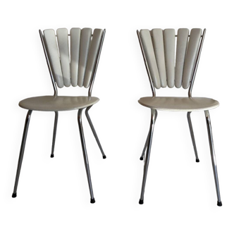 2 Soudexvinyl petal chairs
