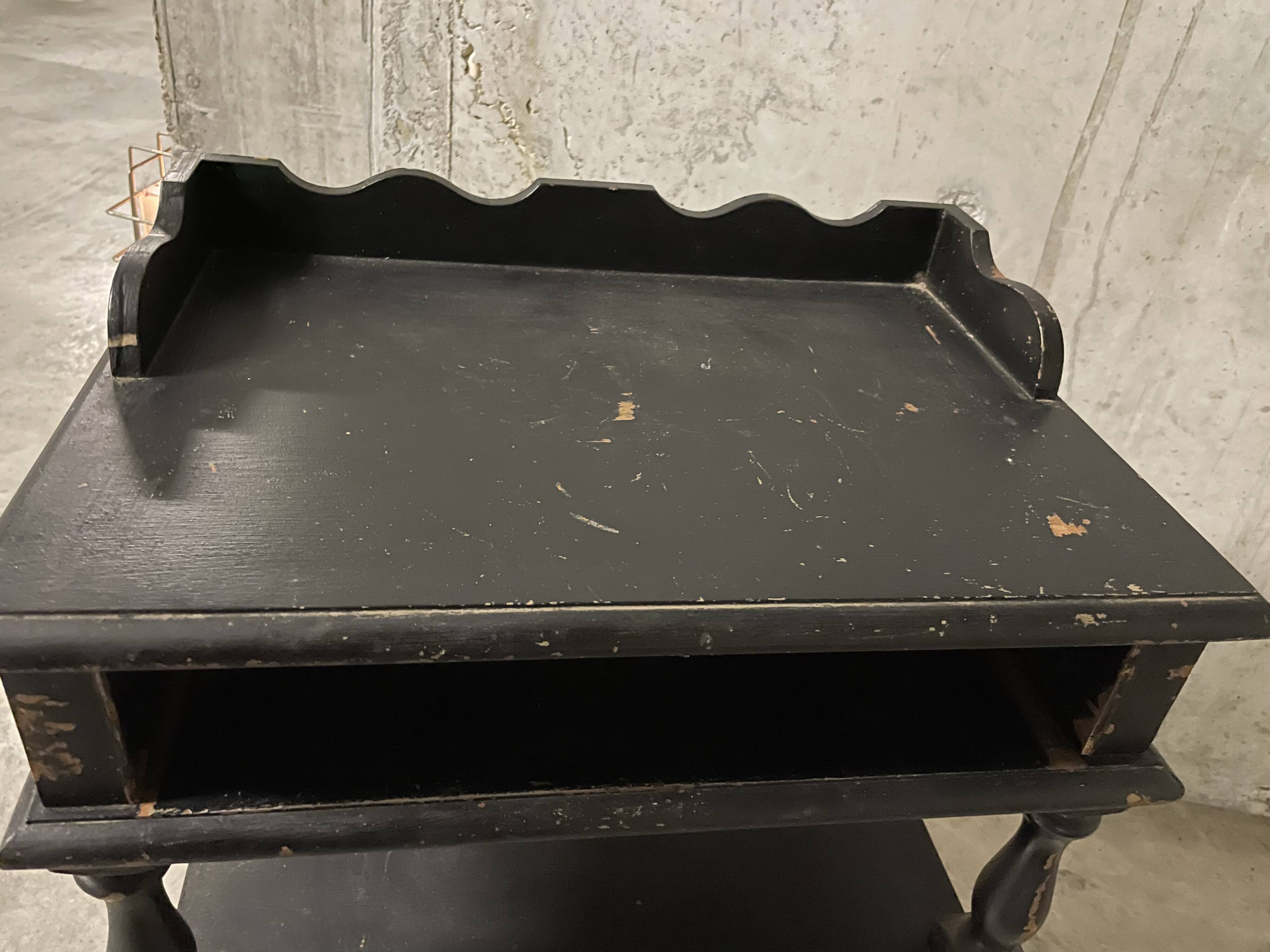 Napoleon 3 side furniture