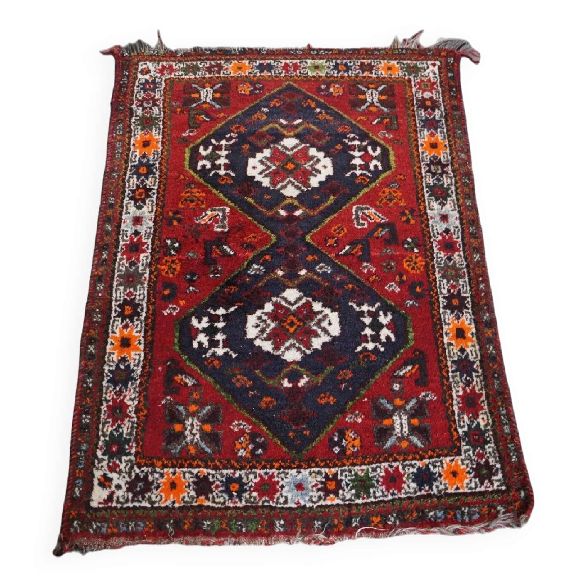 Authentic and colorful oriental rug with 2 Scottish patterns 130x90cm.
