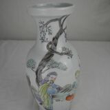 Antique porcelain vase, vintage Chinese porcelain vase