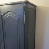 Old anthracite grey cabinet