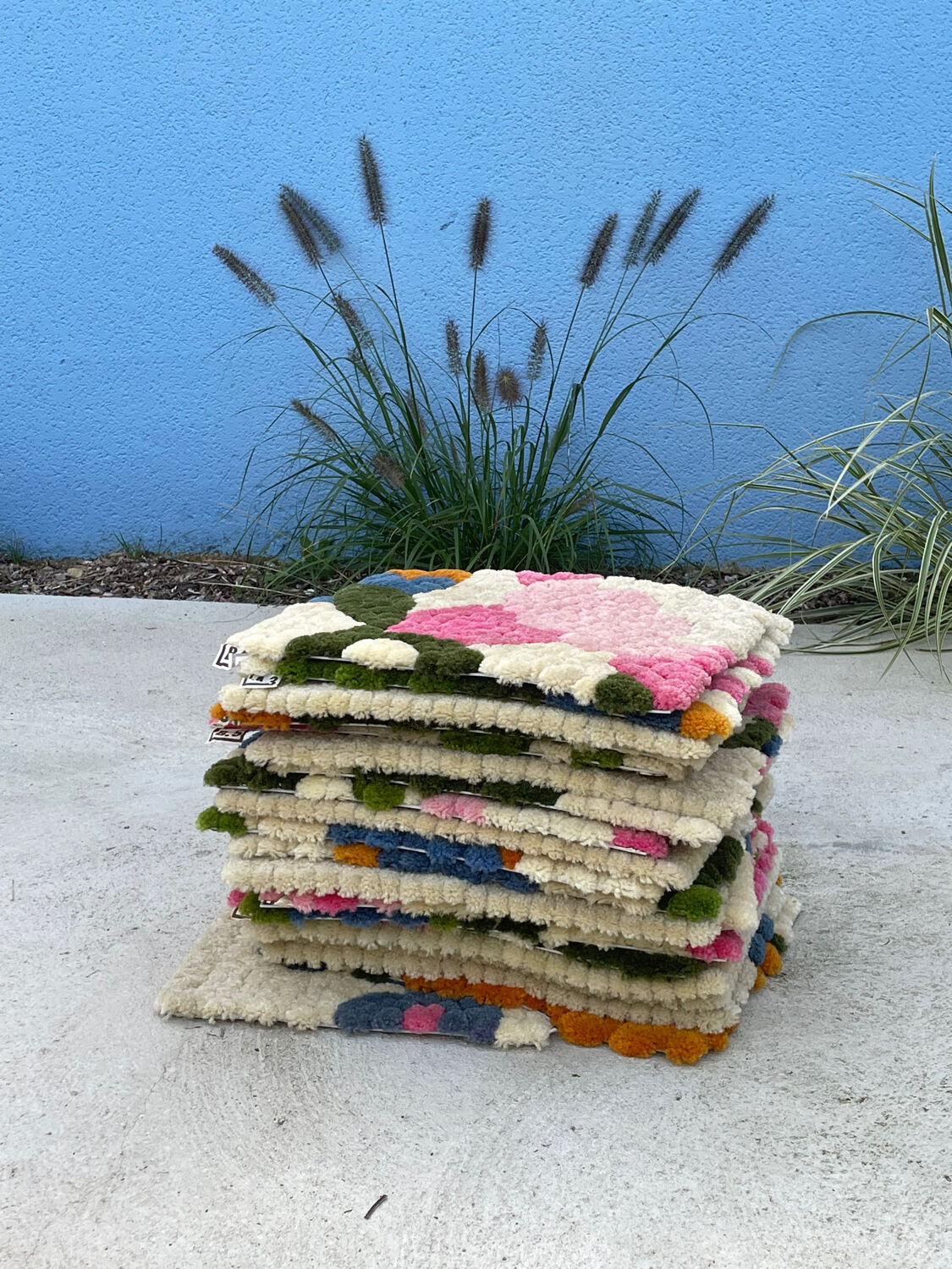 80s floral rug handmade tapitouf in pieces