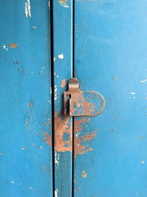 Industrial cloakroom