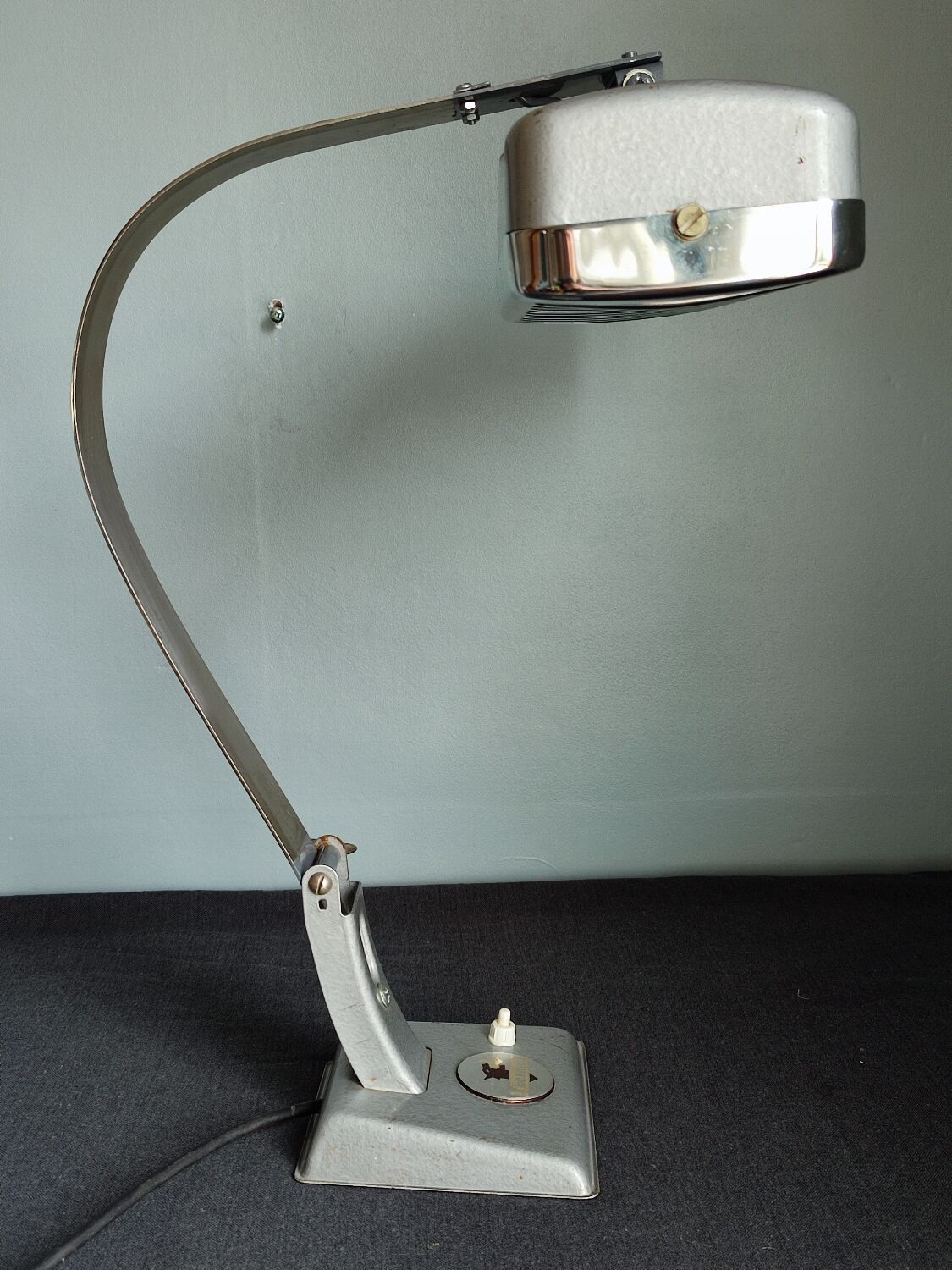 Thermor industrial style table lamp