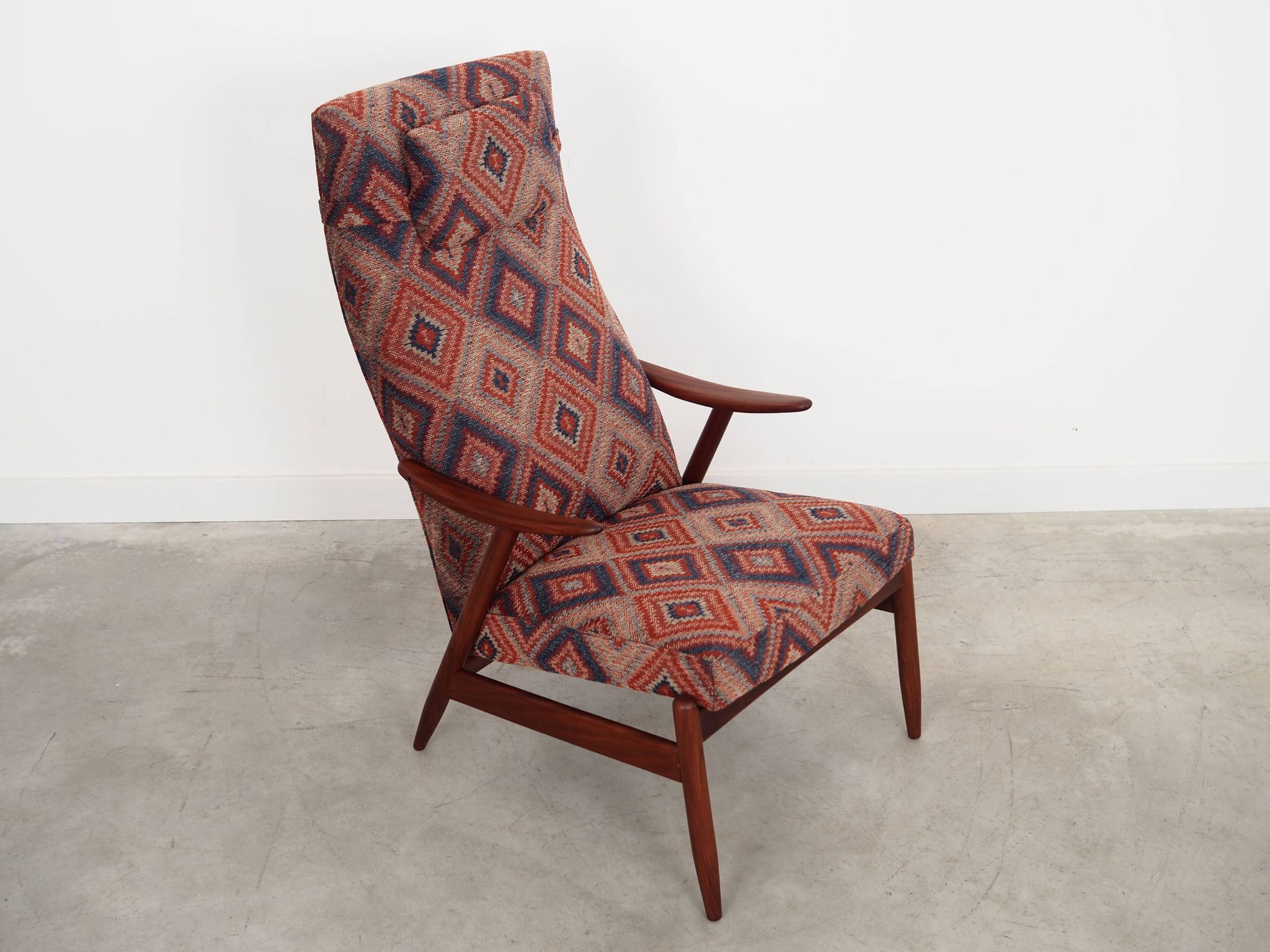 Fauteuil en teck, design danois, années 1970, production : Danemark