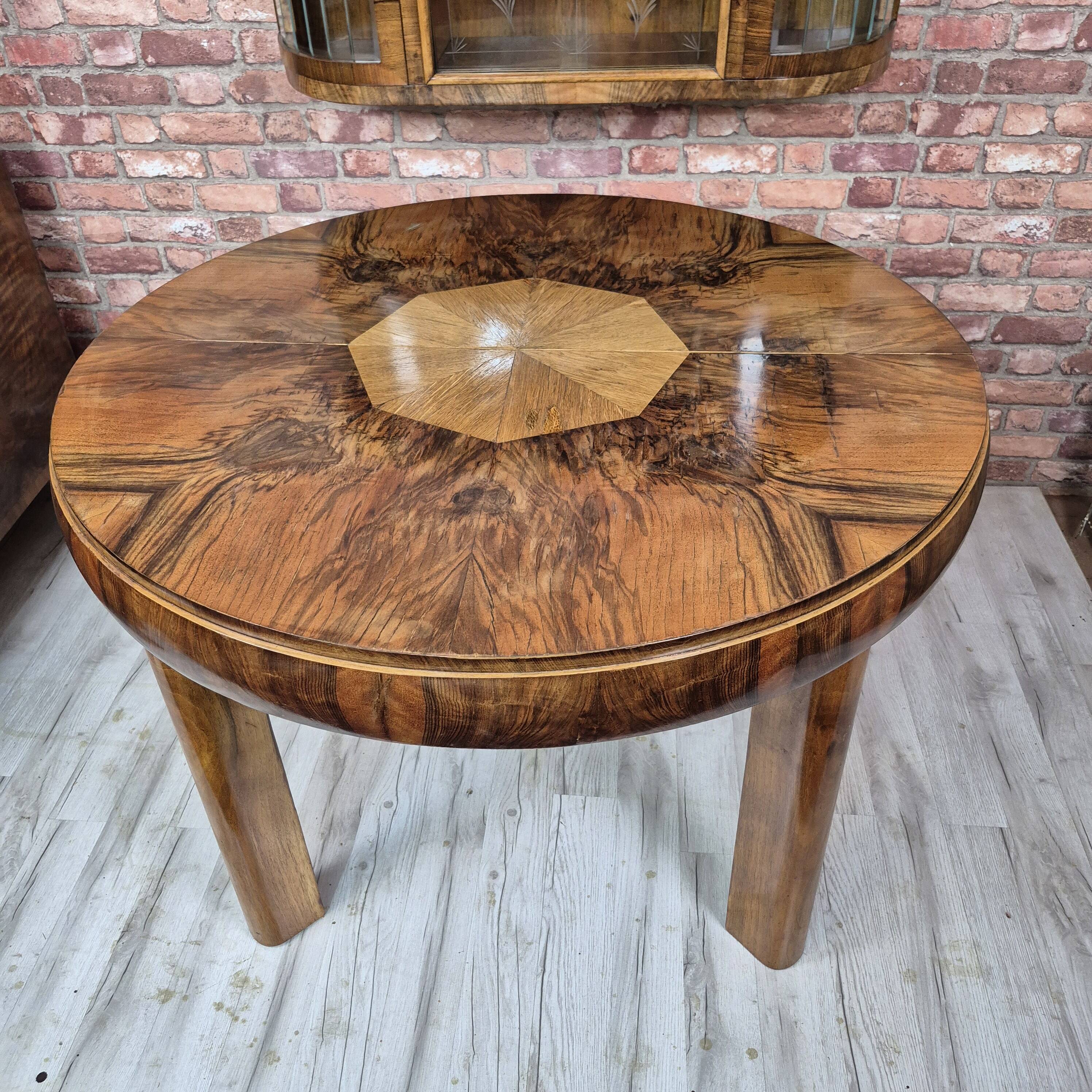 Authentic Art Deco Burl Walnut Round Extending Dining Table 1930s