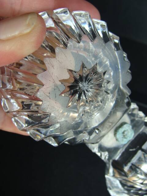 Double salt cellar in crystal and tin