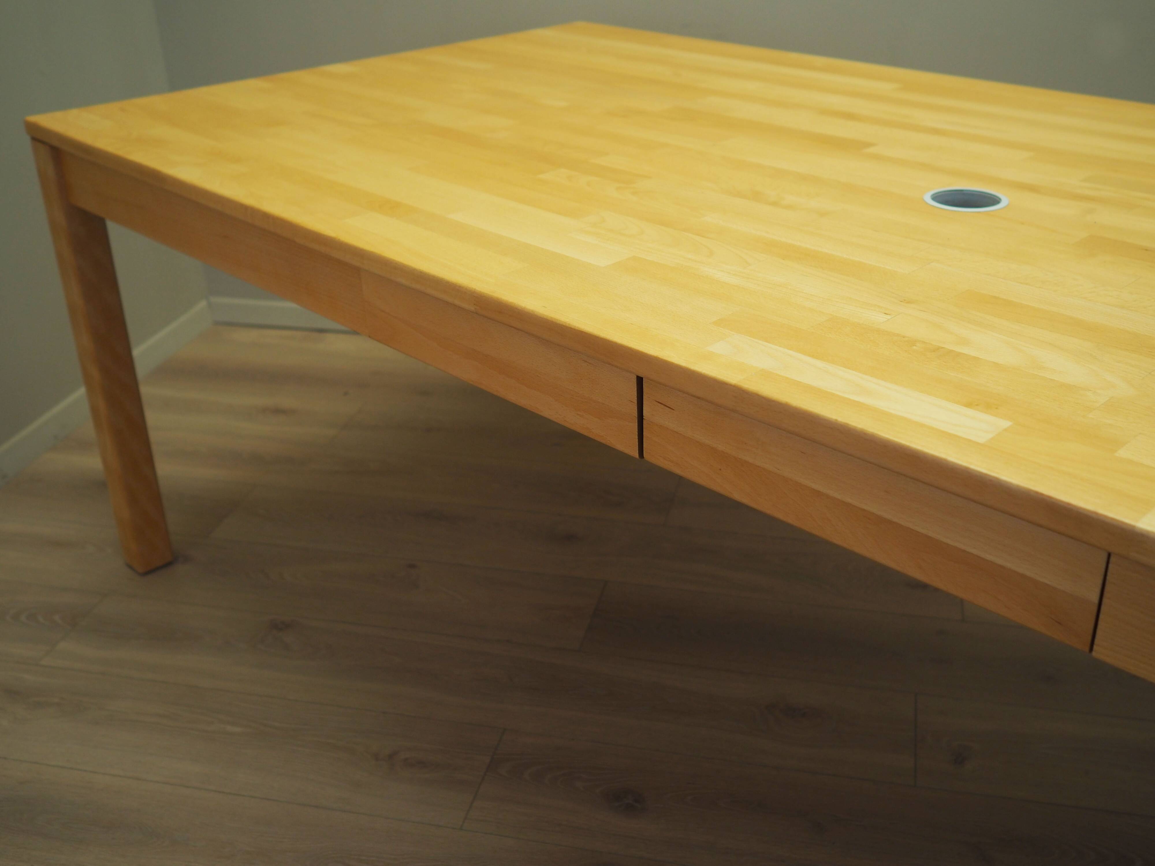 Beech desk, Danish design, 1980s, production: Denmark