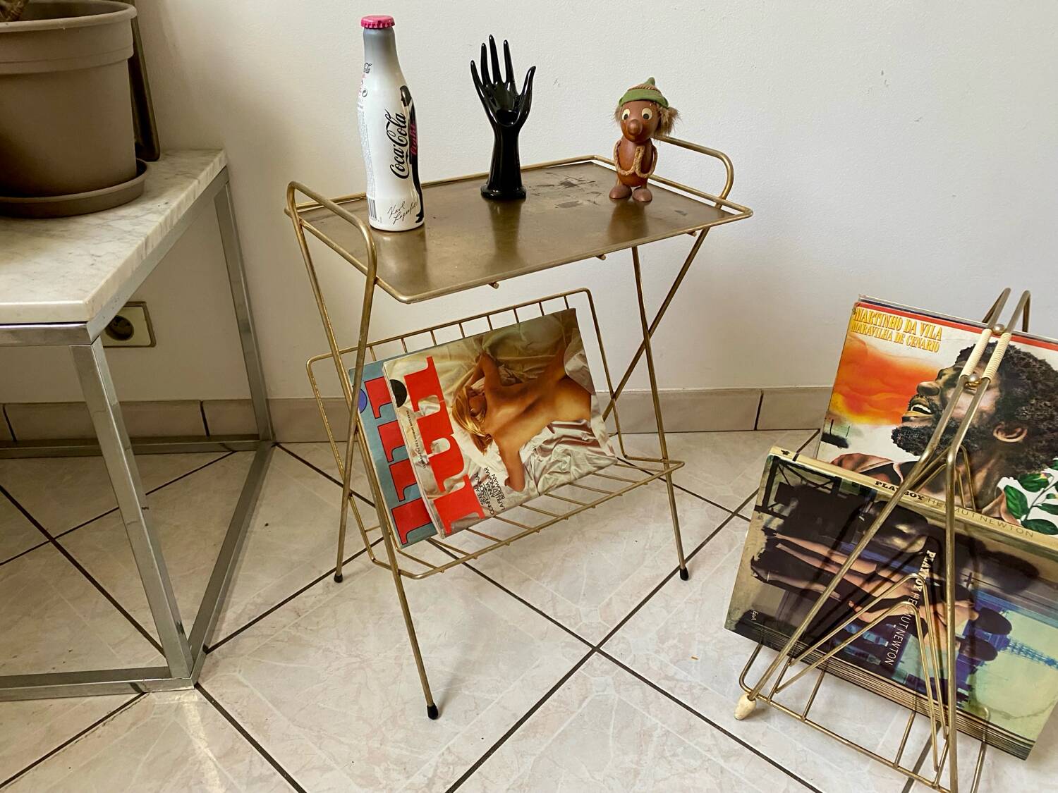 Vintage 1960s brass side table/magazine rack
