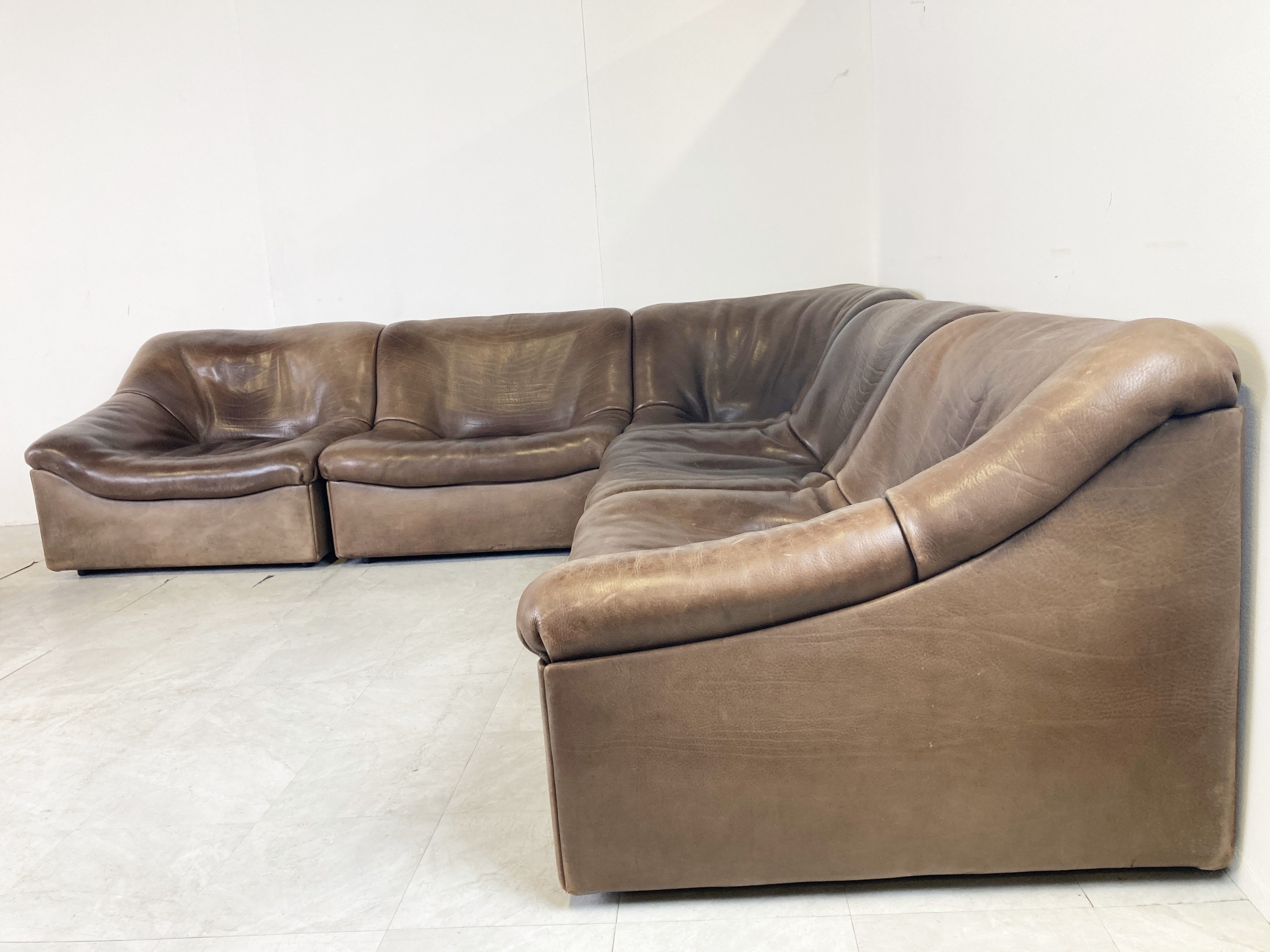 Vintage leather DS46 modular sofa by De Sede, 1970s