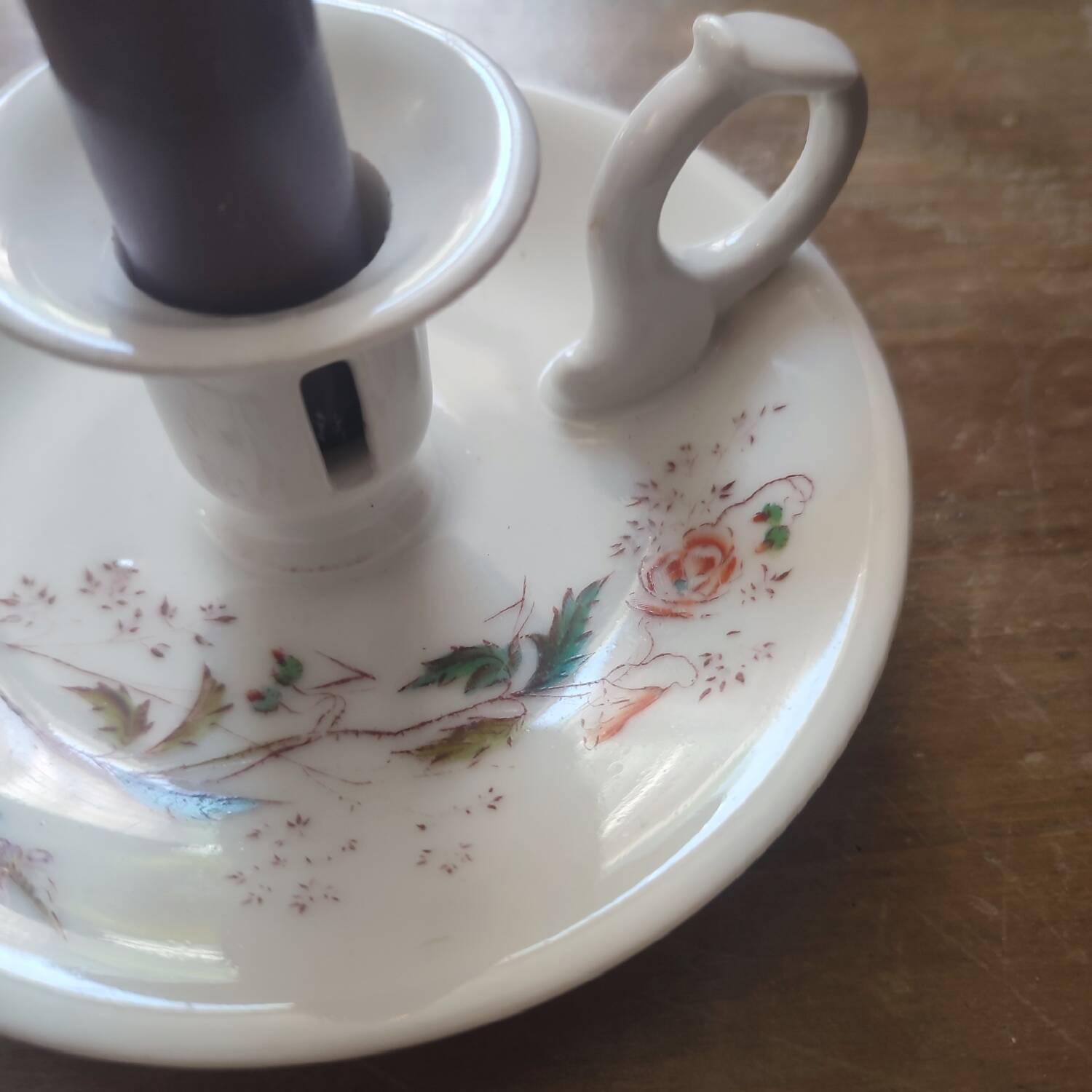 Bougeoir raz de cave porcelaine floral