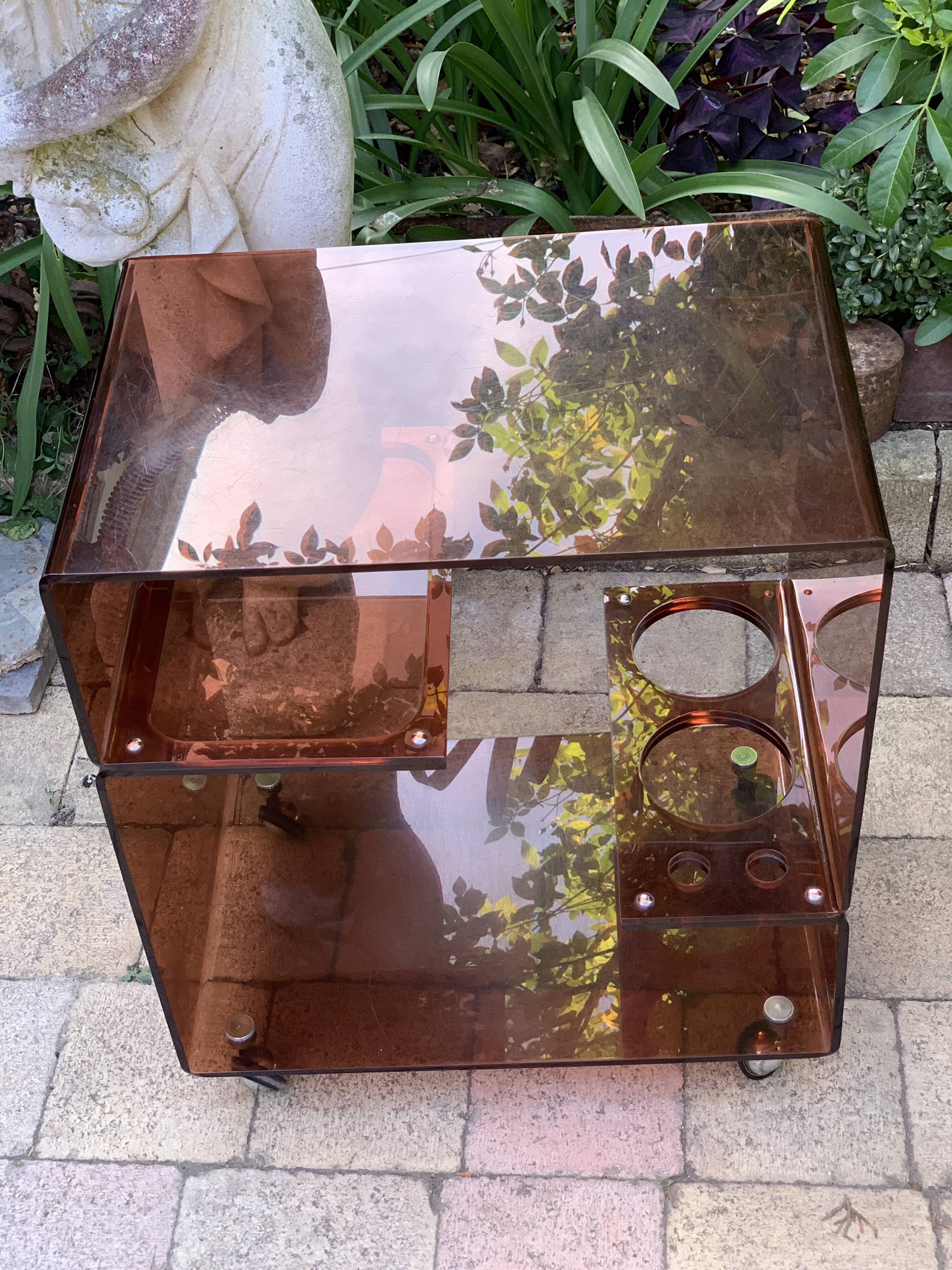 Smoked plexiglas rolling bar 70