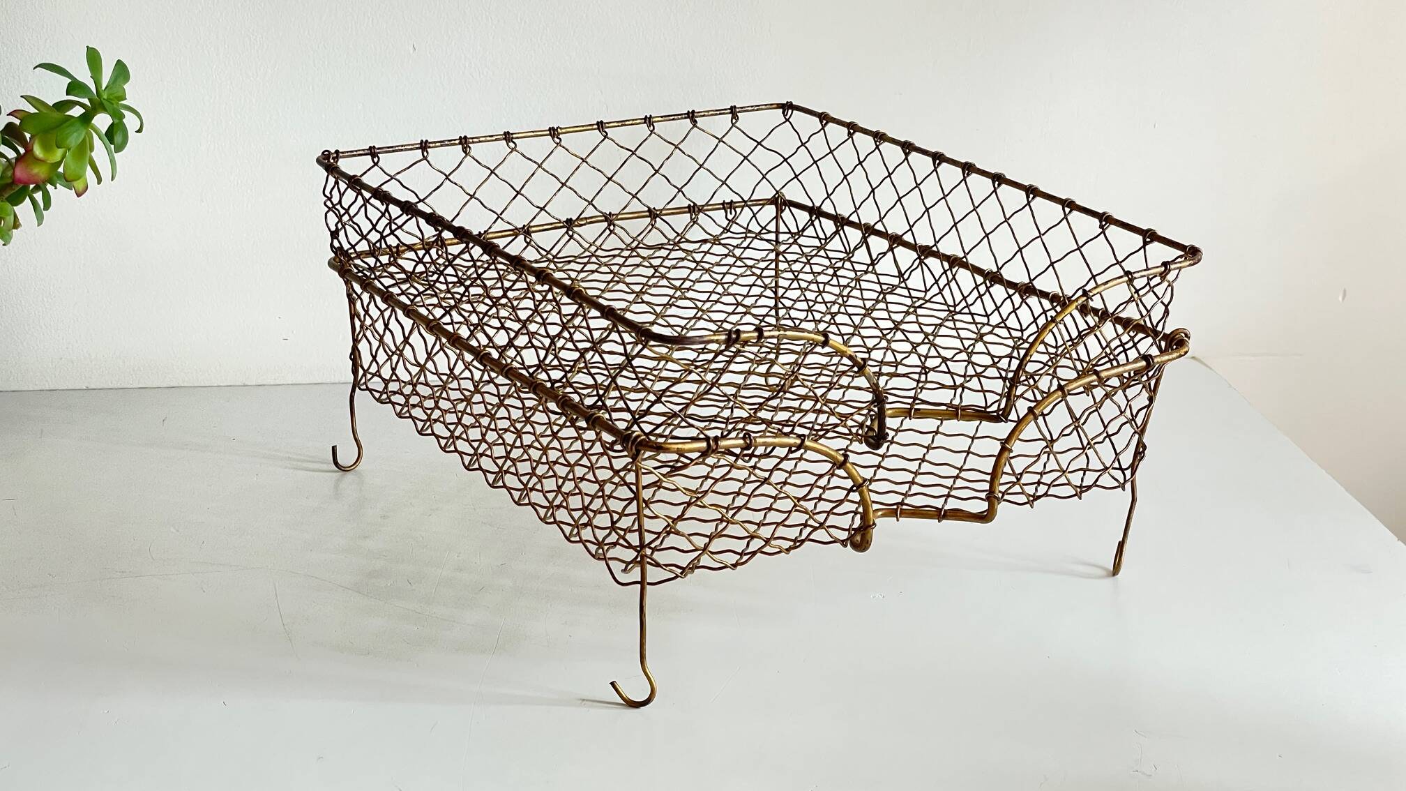 Stackable banks vintage brass wire