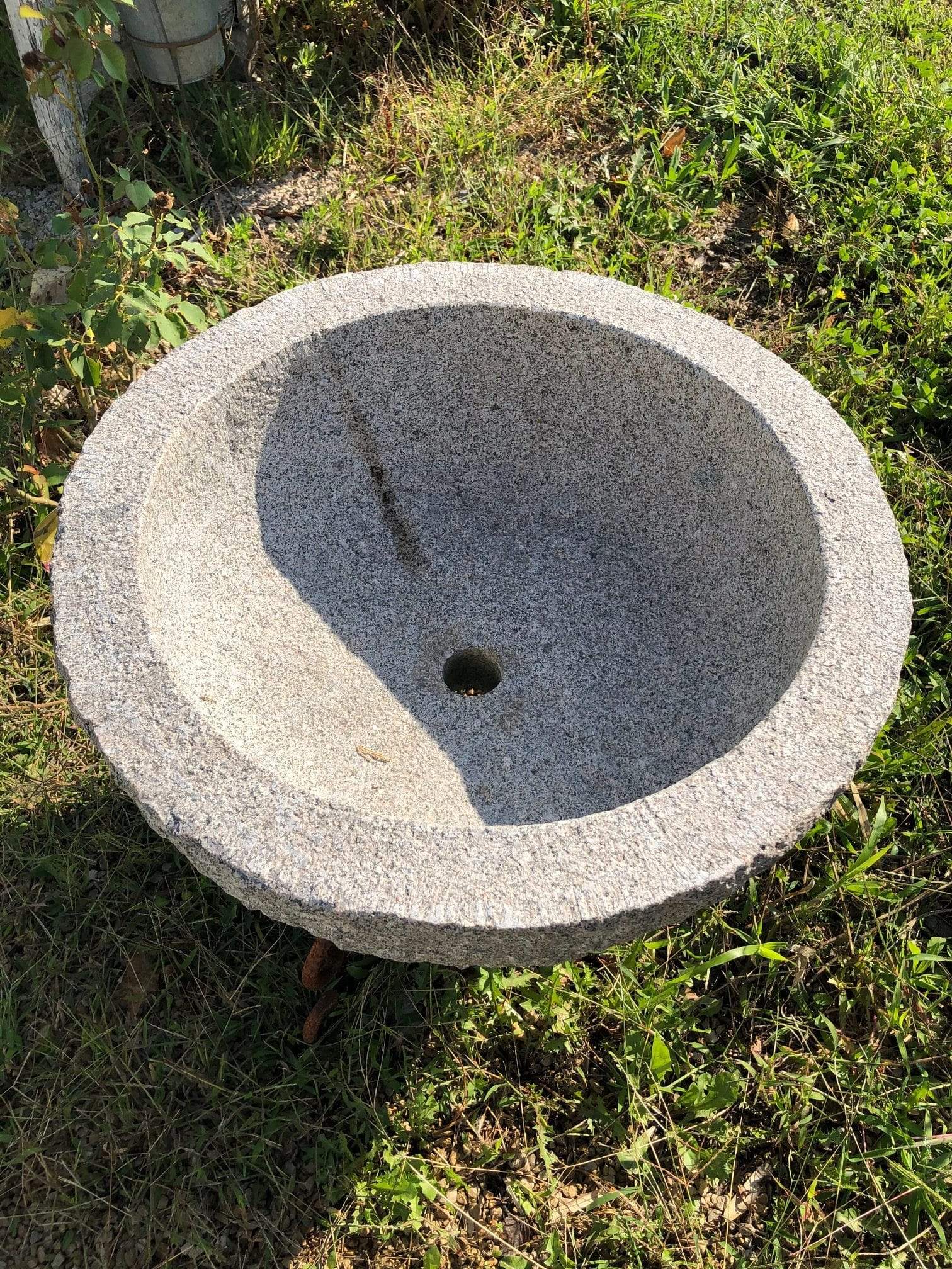 Vasque en pierre granit