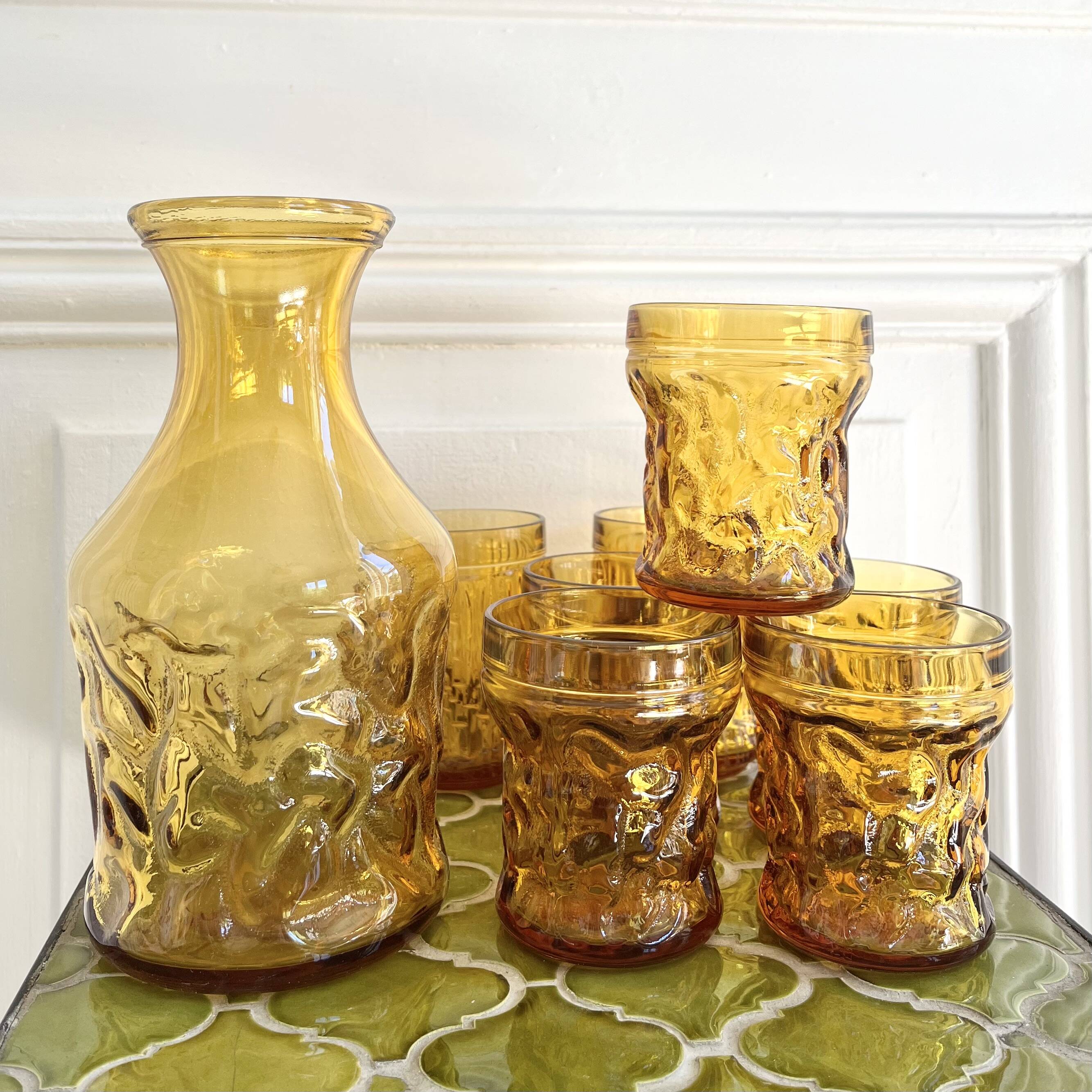 7 amber glasses and carafe Italy 70s