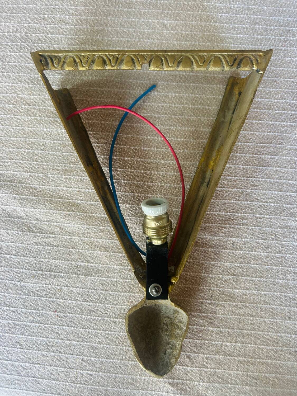 4 Art Deco wall lights