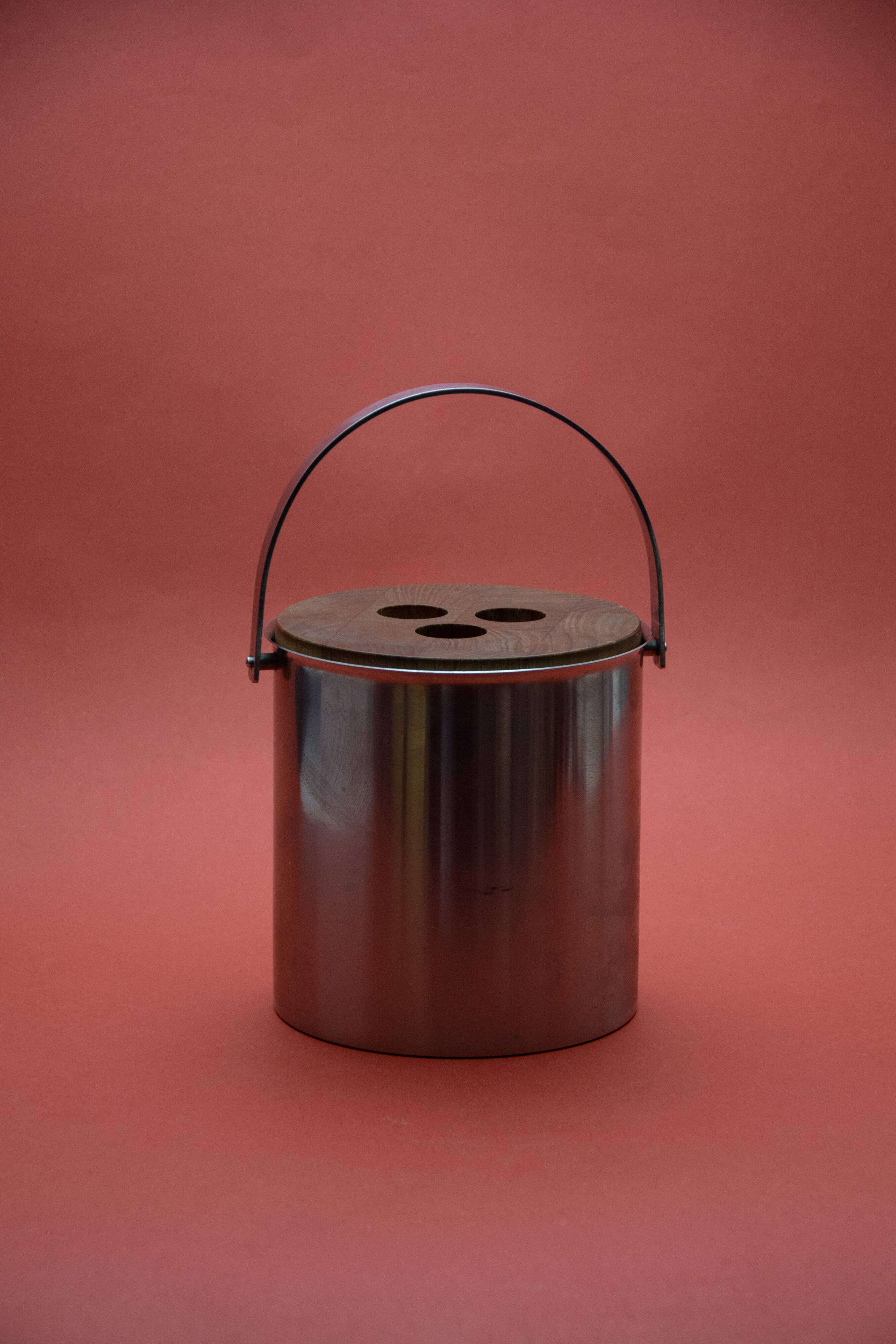 Seau à glace 1ère édition - à couvercle en teck par Arne Jacobsen – 1960