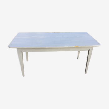 Grey table
