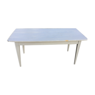 Grey table