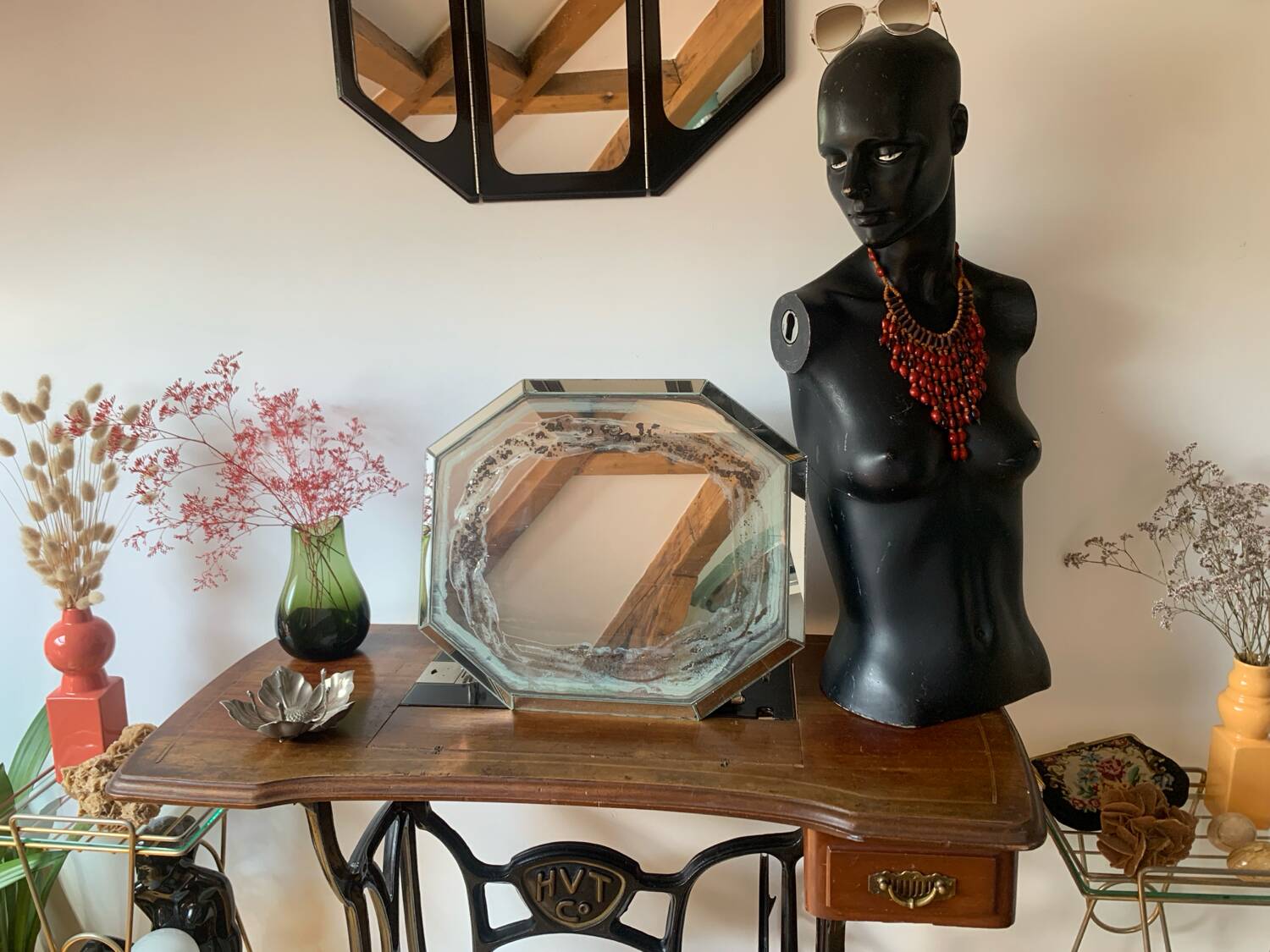 Octagonal mirror