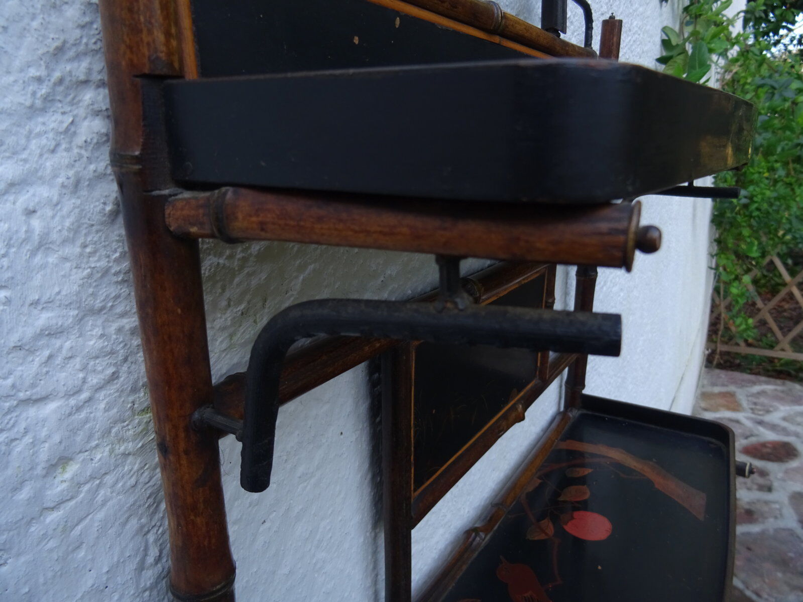 Napoleon 3 lacquered wooden wall shelf