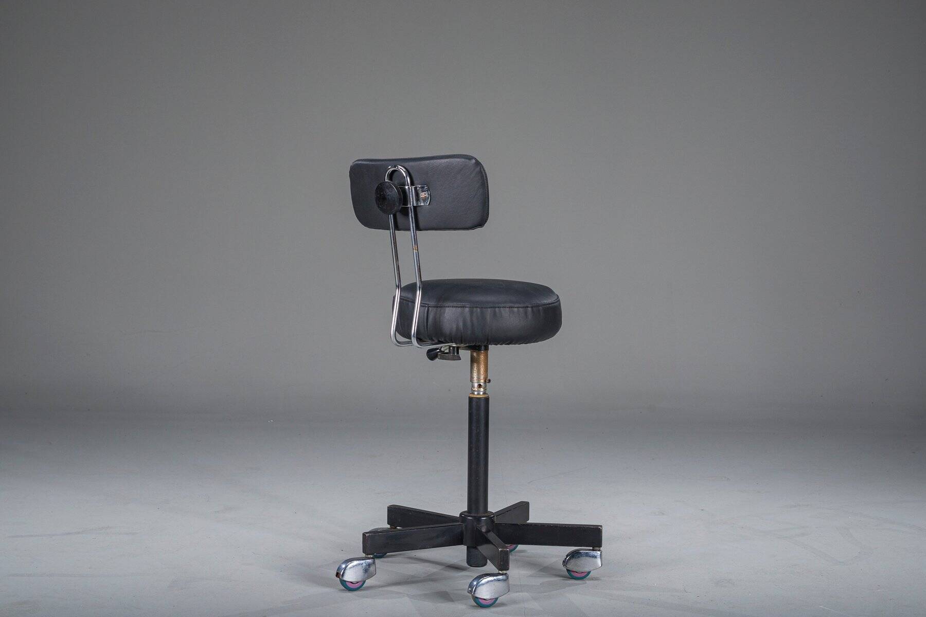 Doctor's swivel stool from Jörg & Sohn Coburg, 1973