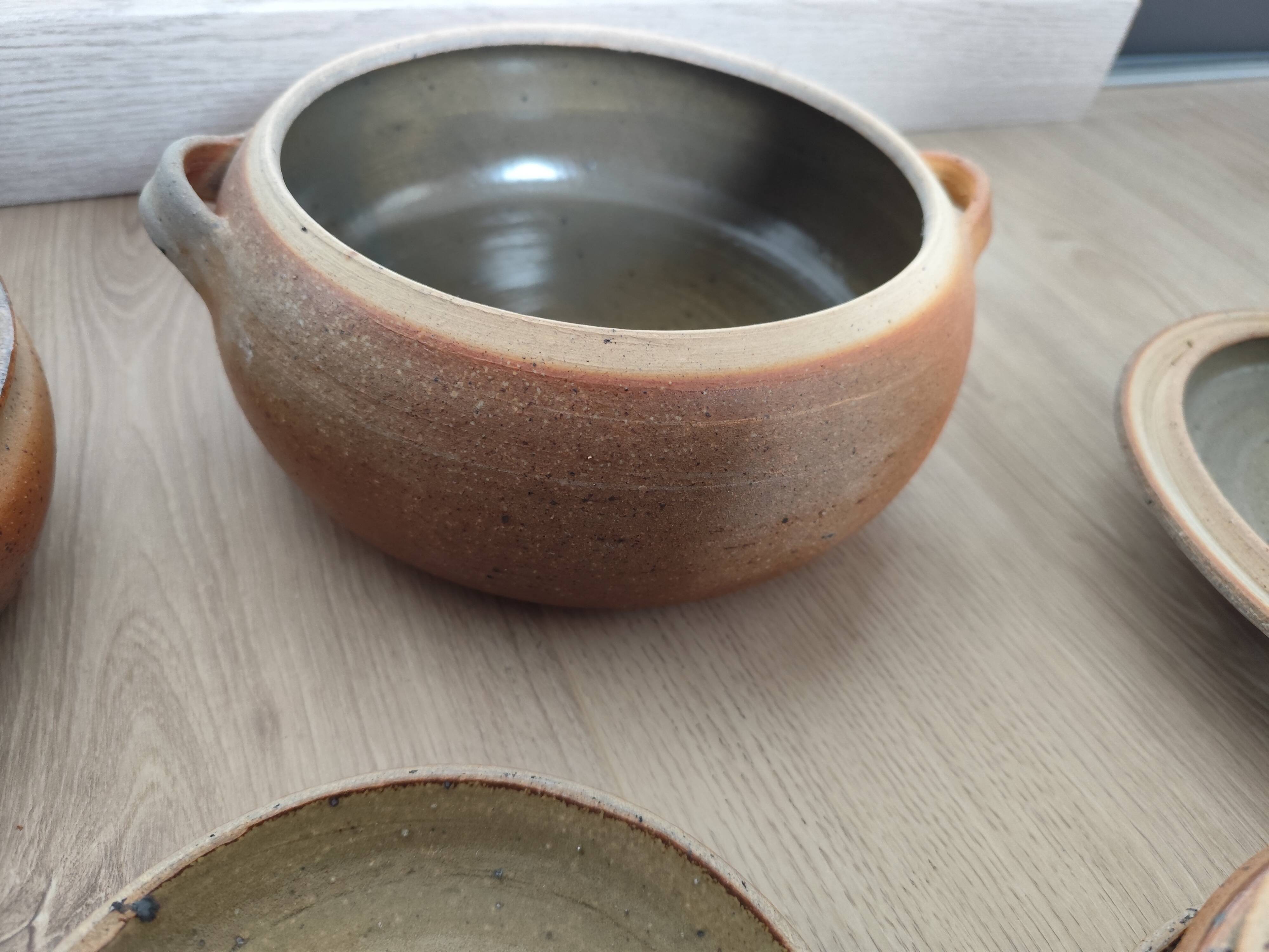 Antique stamped stoneware artisan service