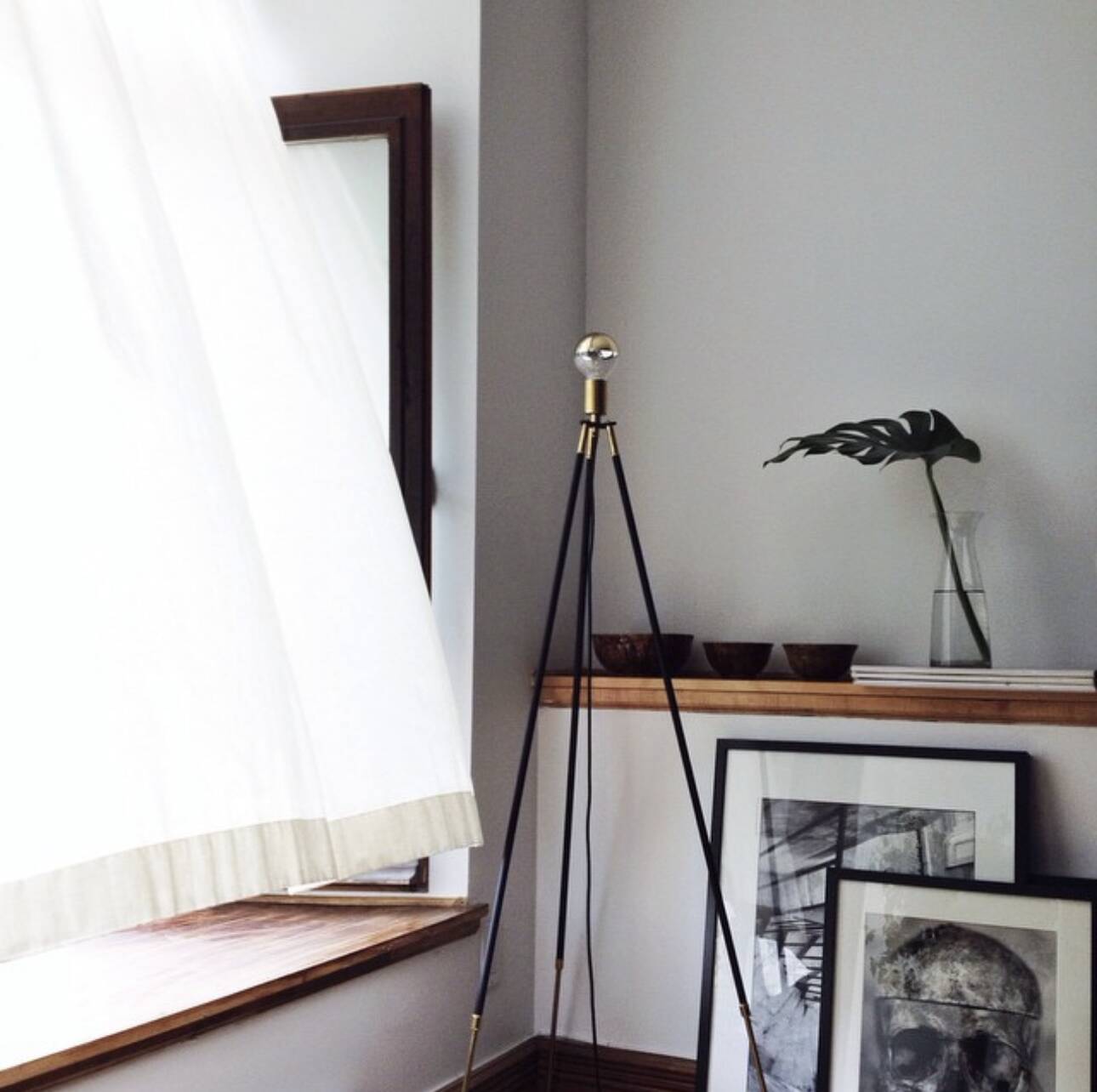 Lampadaire Tripod Cliff Lambert & Fils