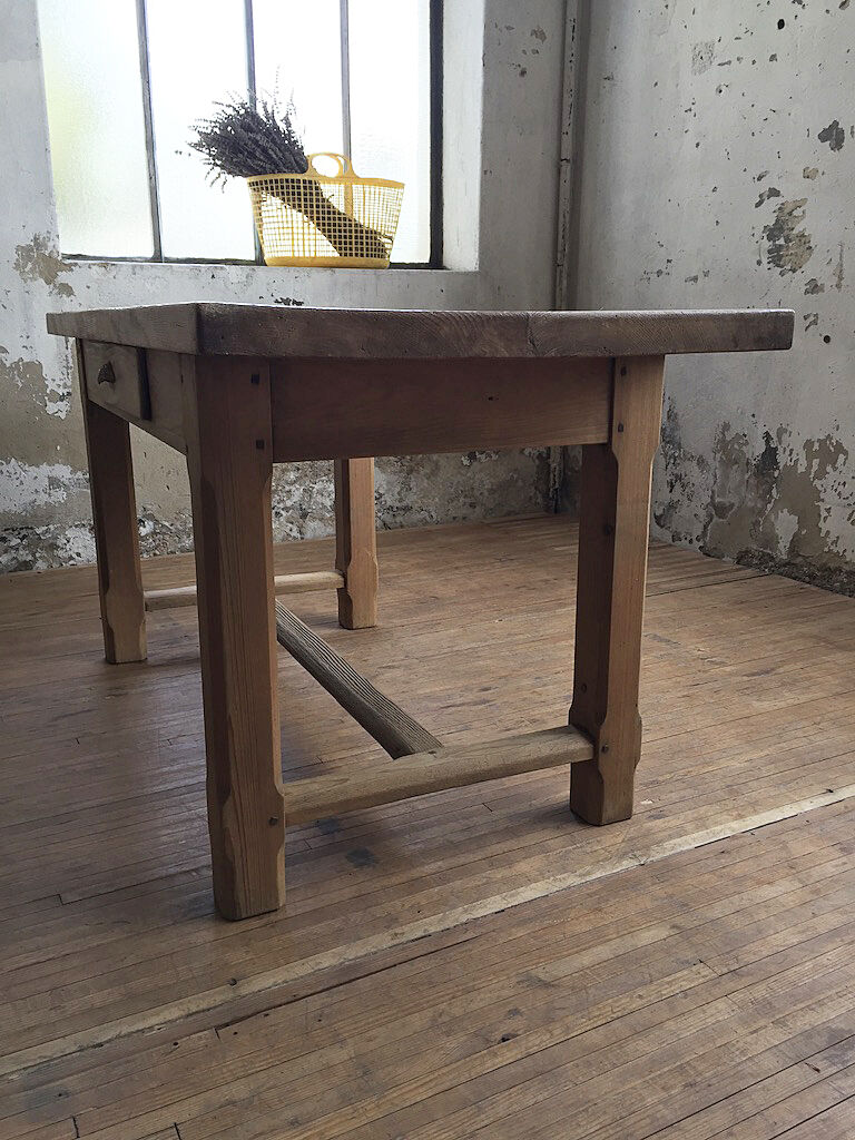 Farm table / work in pine