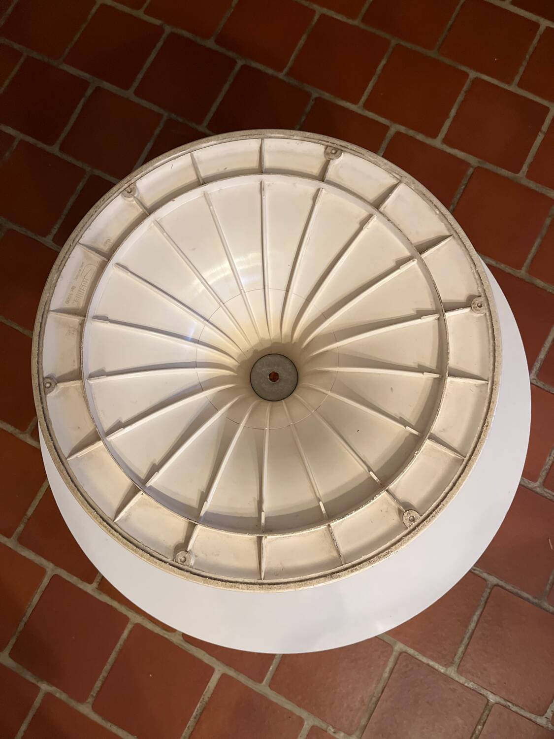 Vintage round coffee table