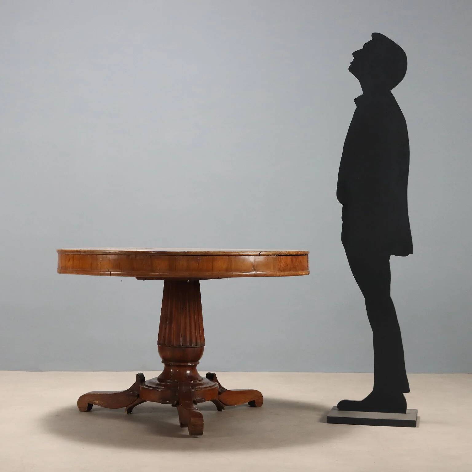 Antique walnut round table with drawers, Italy, 19th century
