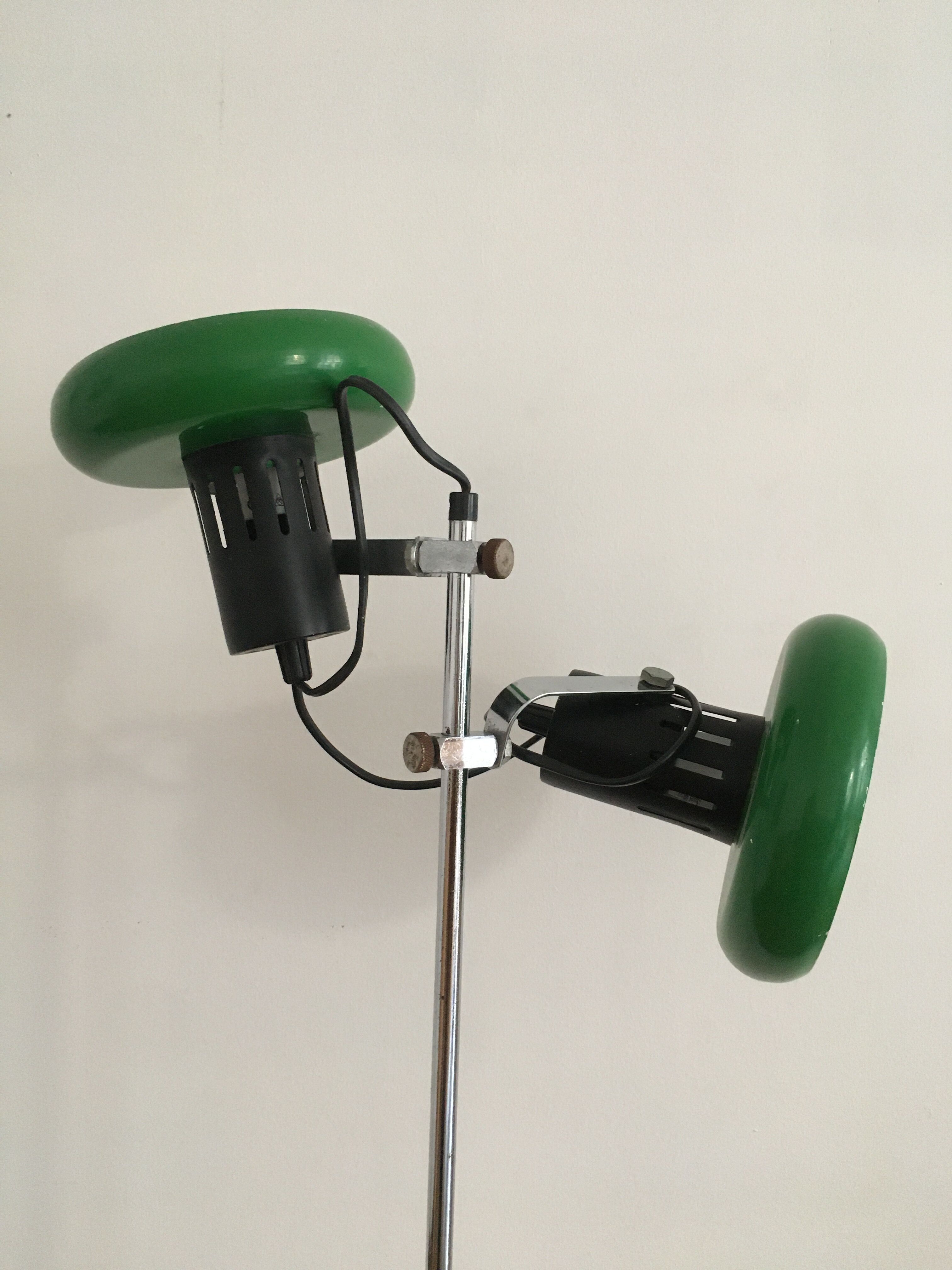 Floor lamp 2 green spots