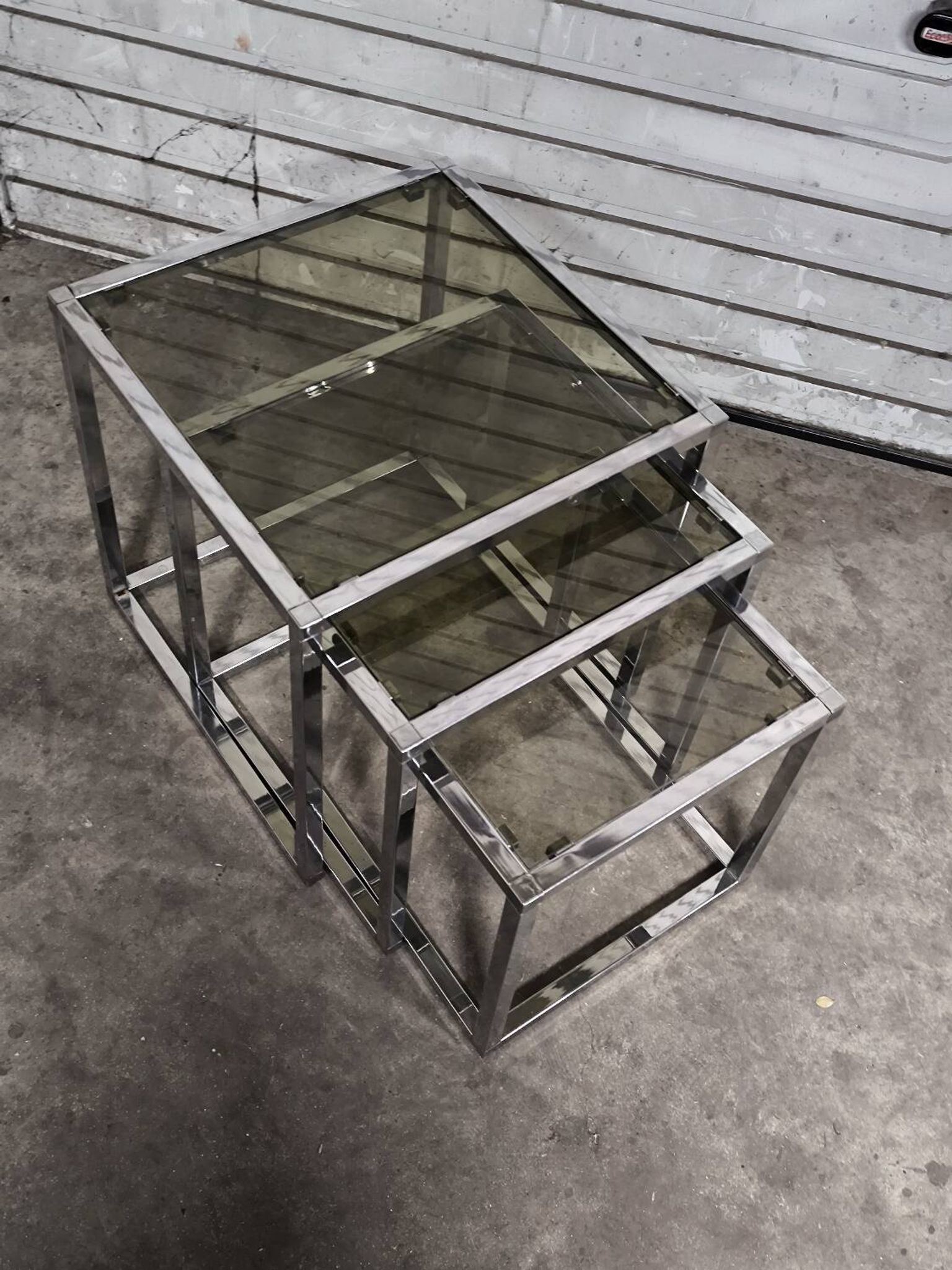 Vintage nesting tables