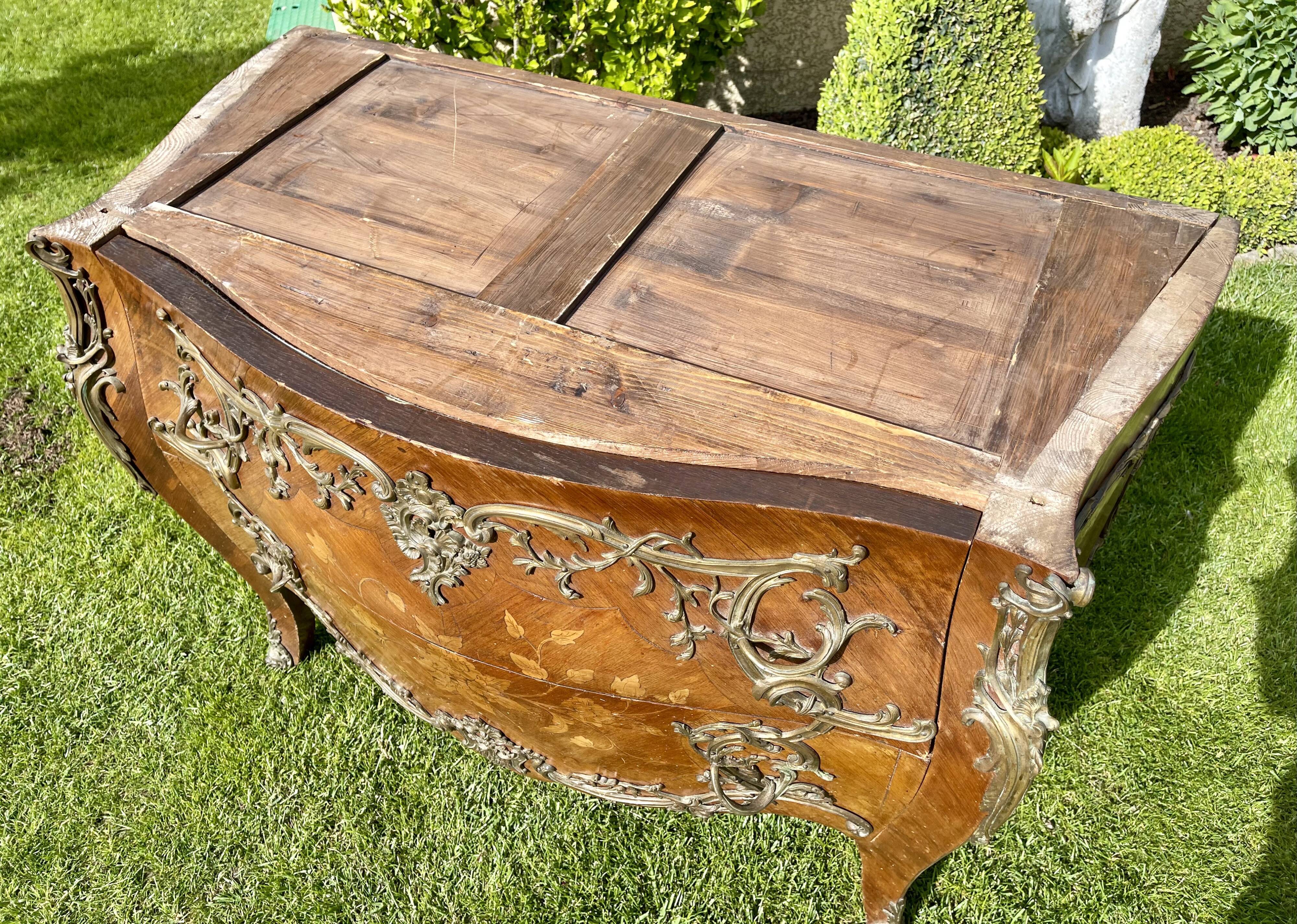 Chest of drawers marquetry & bronze style Louis XV