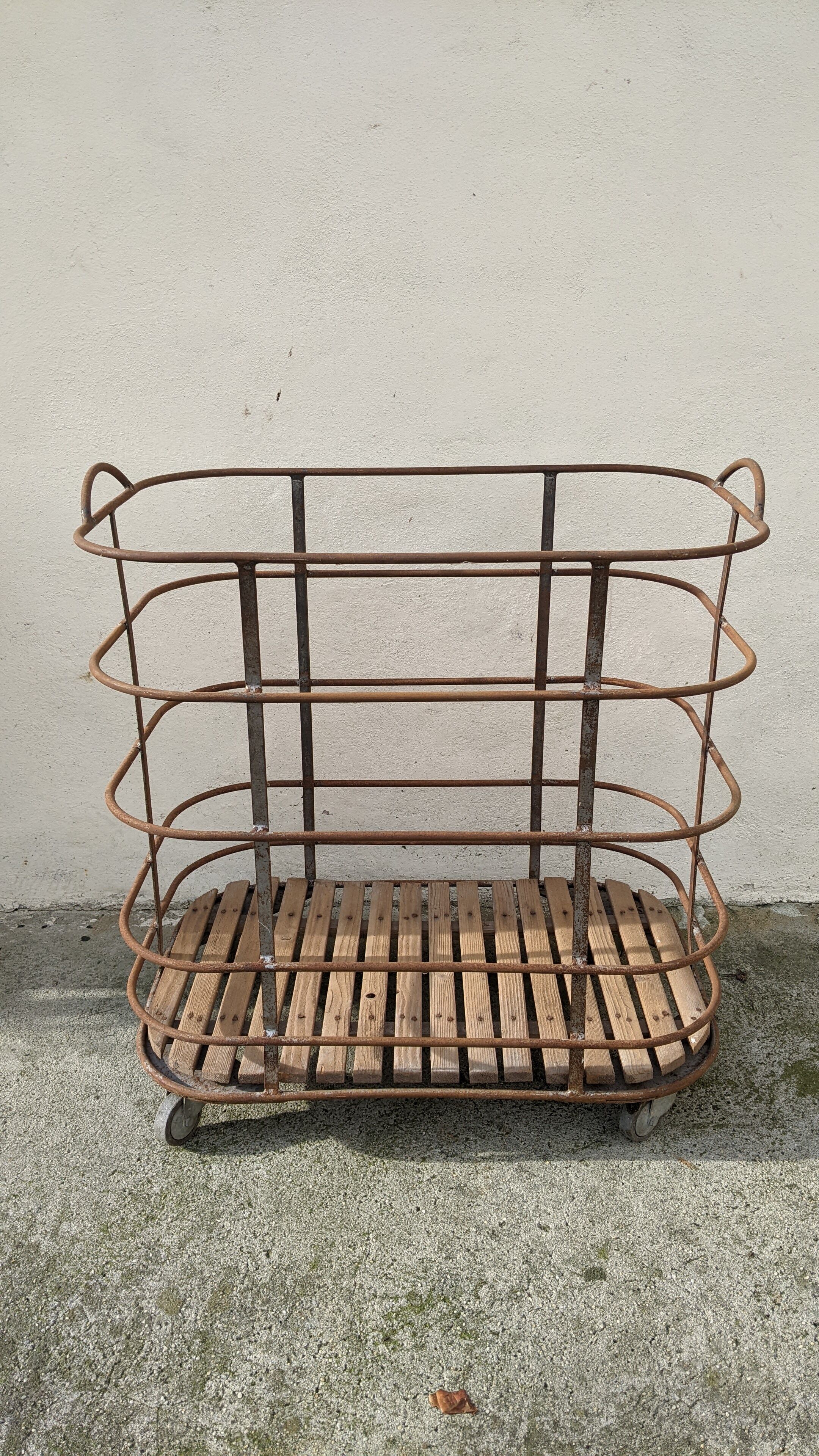 Old baker's trolley