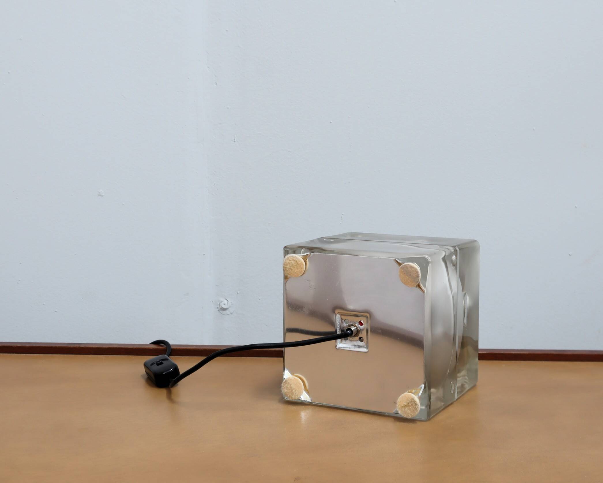 1960s Cubosfera table lamp by Alessandro Mendini for Fidenza Vetraria