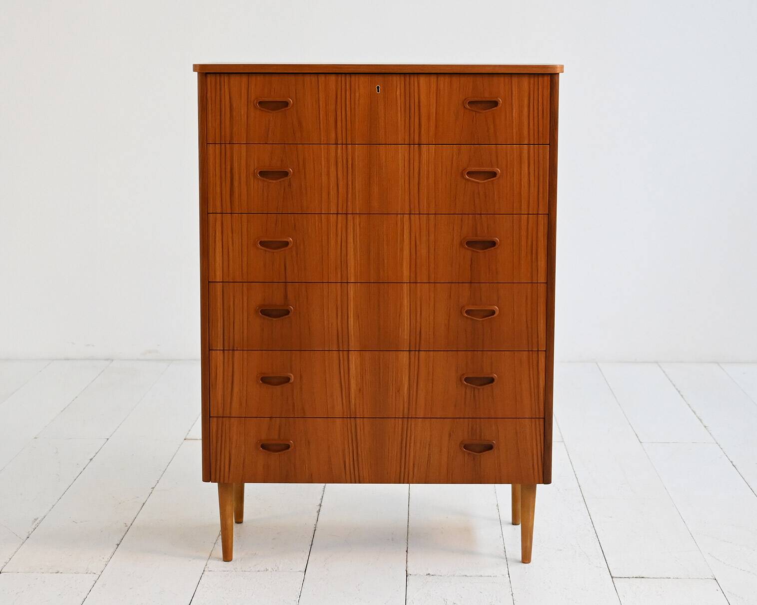 Commode en teck scandinave, années 1960
