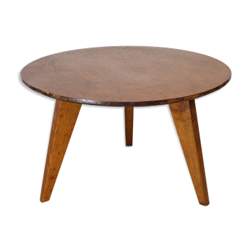 Tripod coffee table in oak, 1950s.